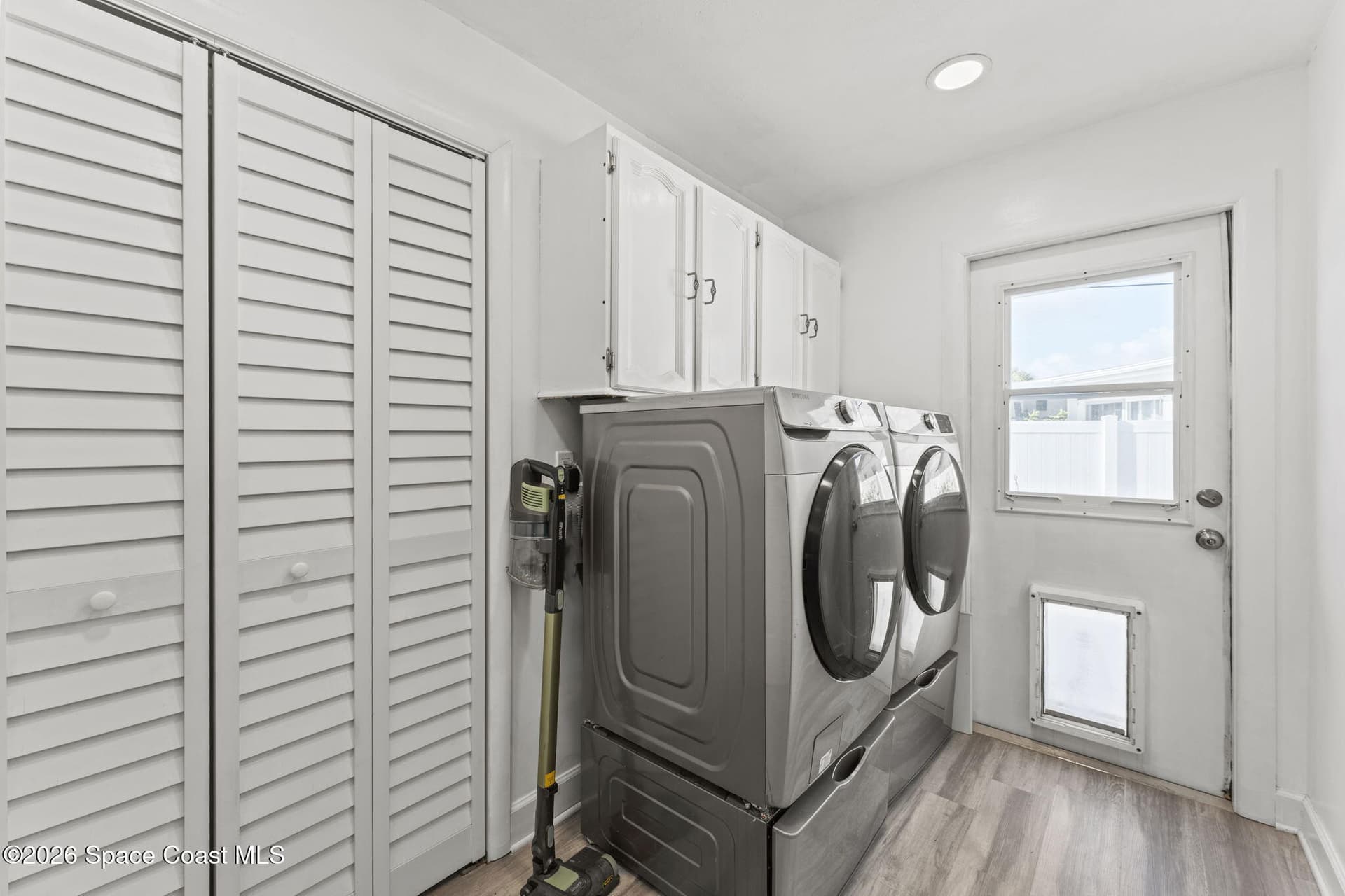 1550 Mars Street photo 25