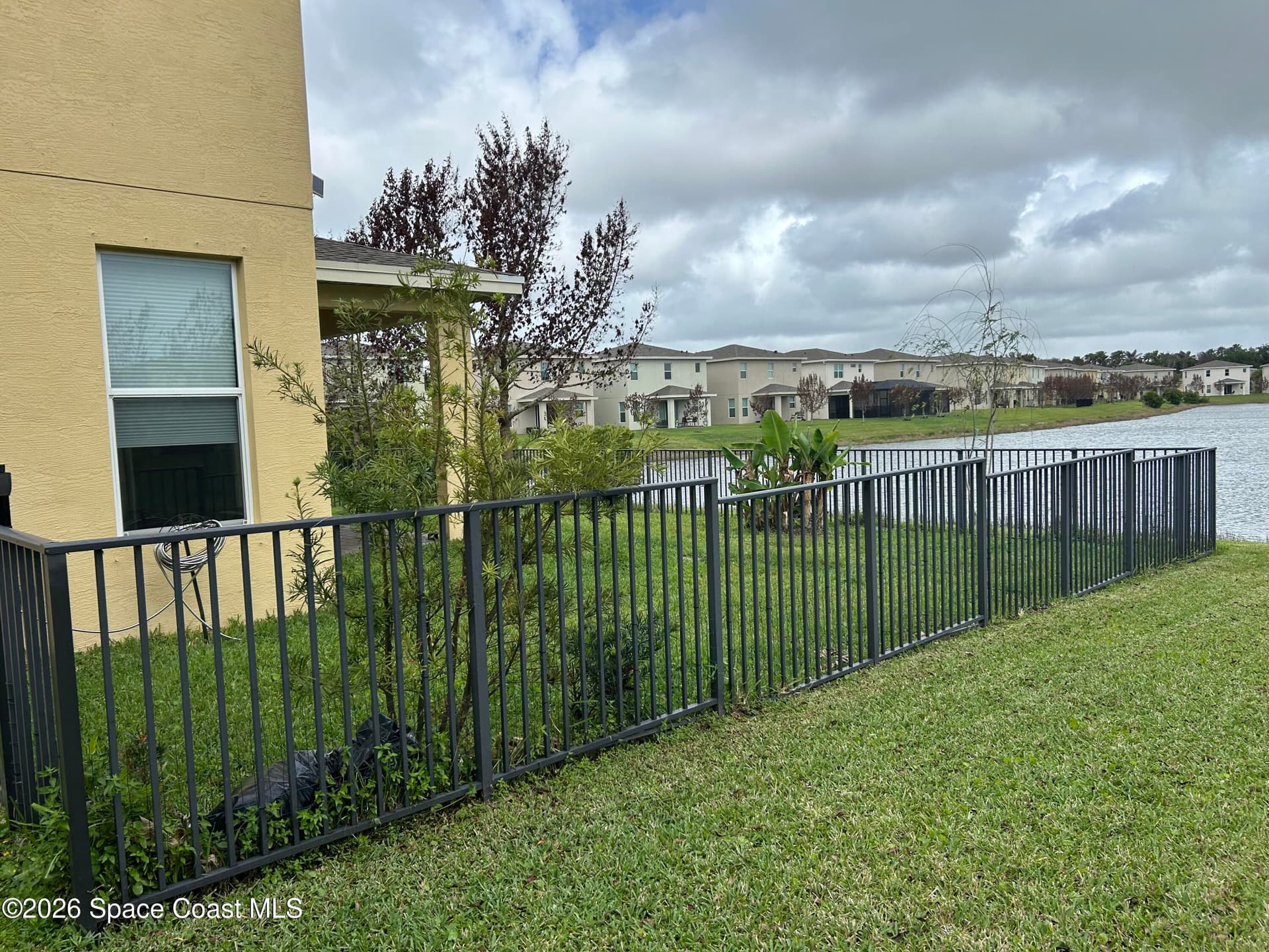 1616 NW Cataluna Circle S photo 19