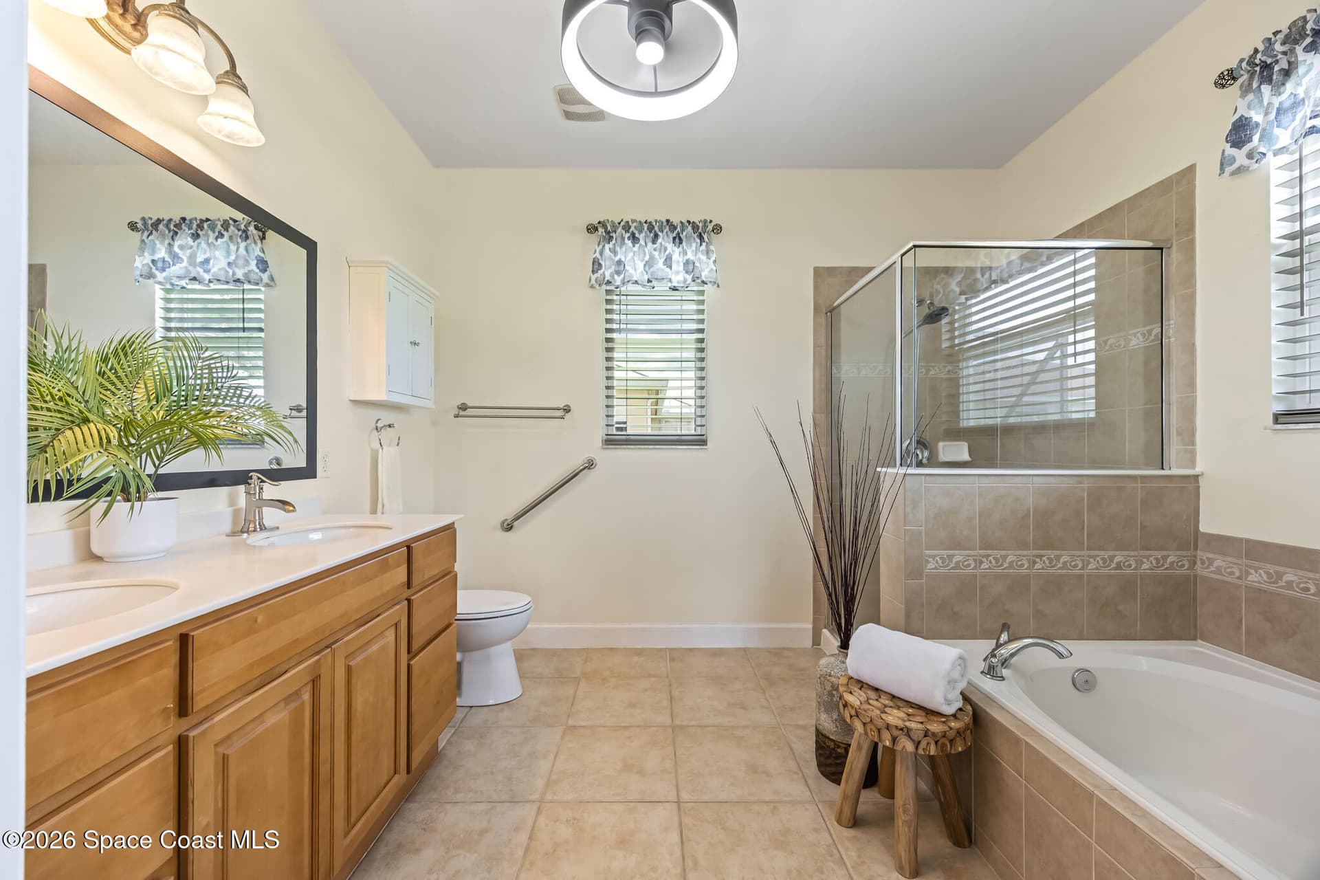 102 Salazar Lane photo 25