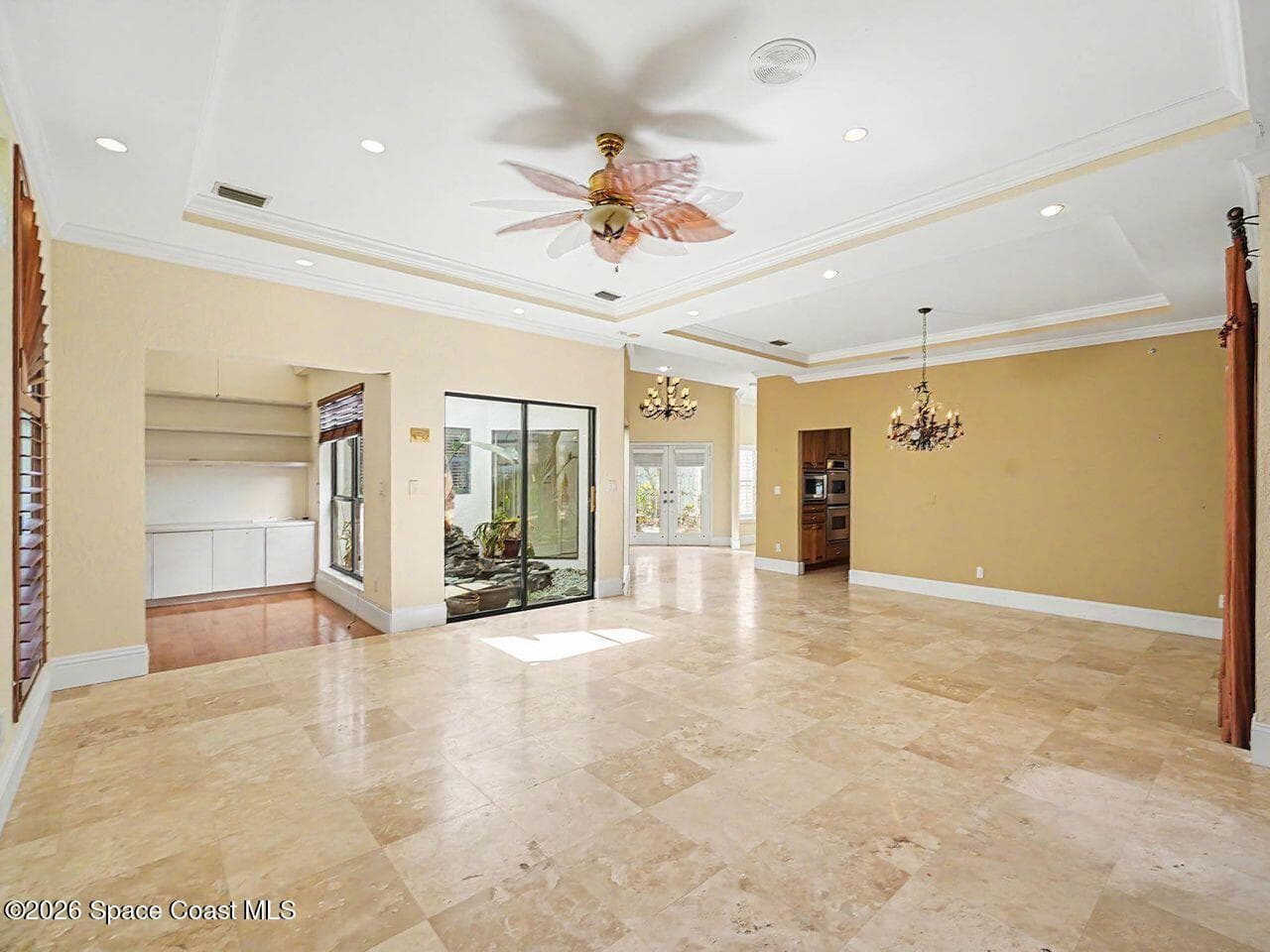 484 Lanternback Island Drive photo 9