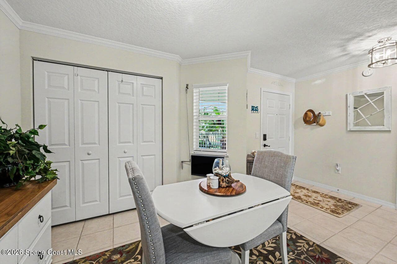 8941 Lake Drive 202 photo 11