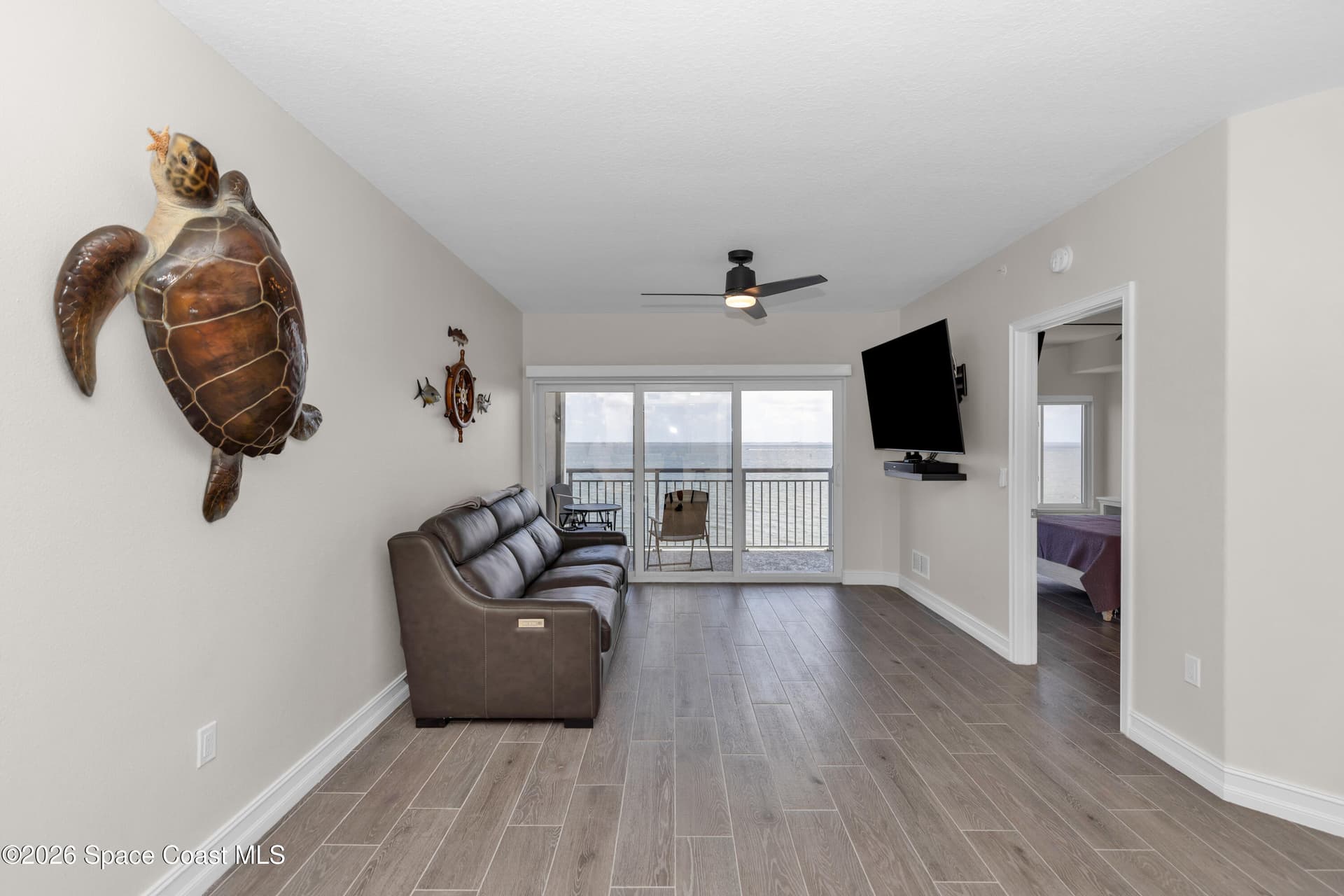 1805 Riverside Drive 506 photo 8