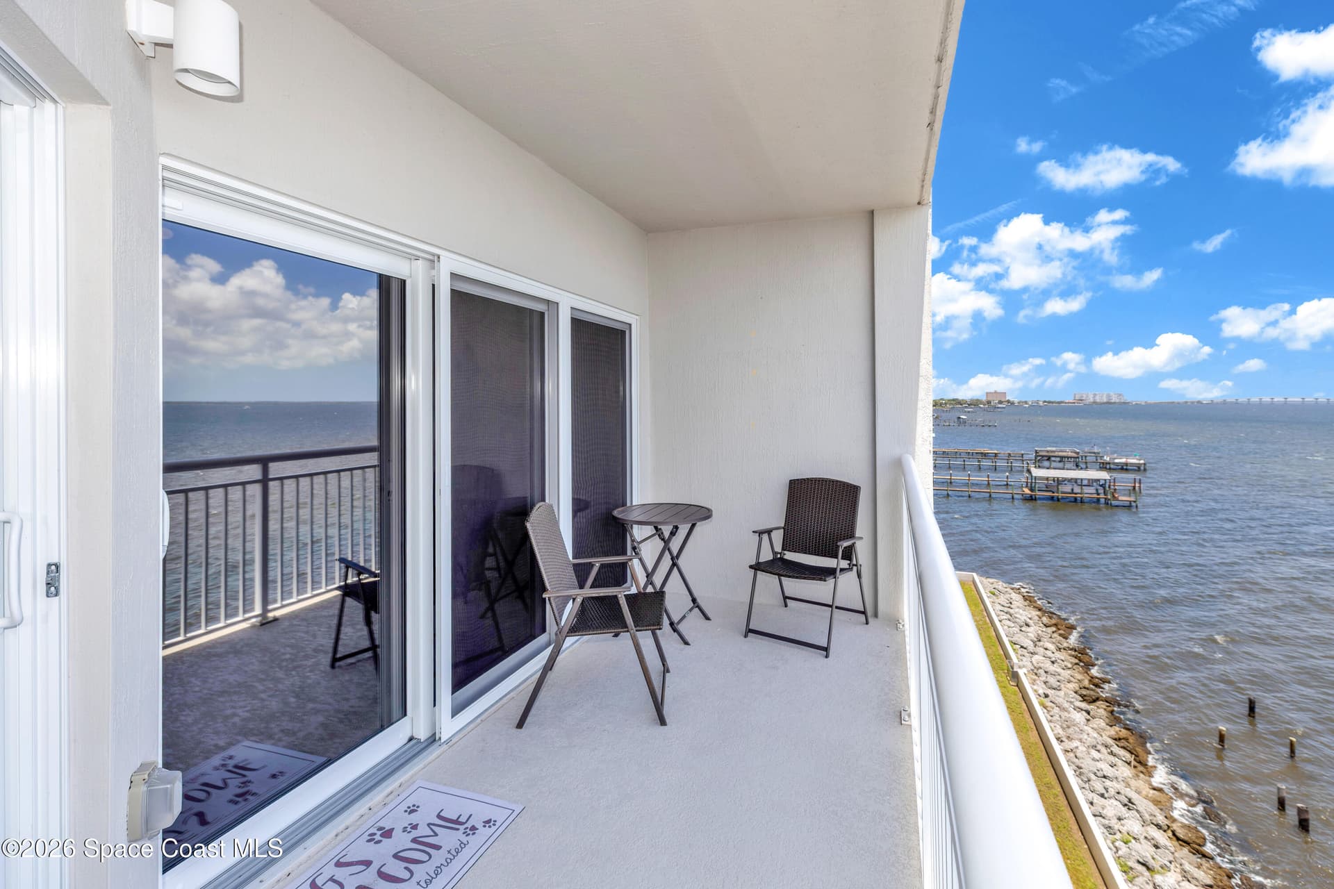 1805 Riverside Drive 506 photo 4