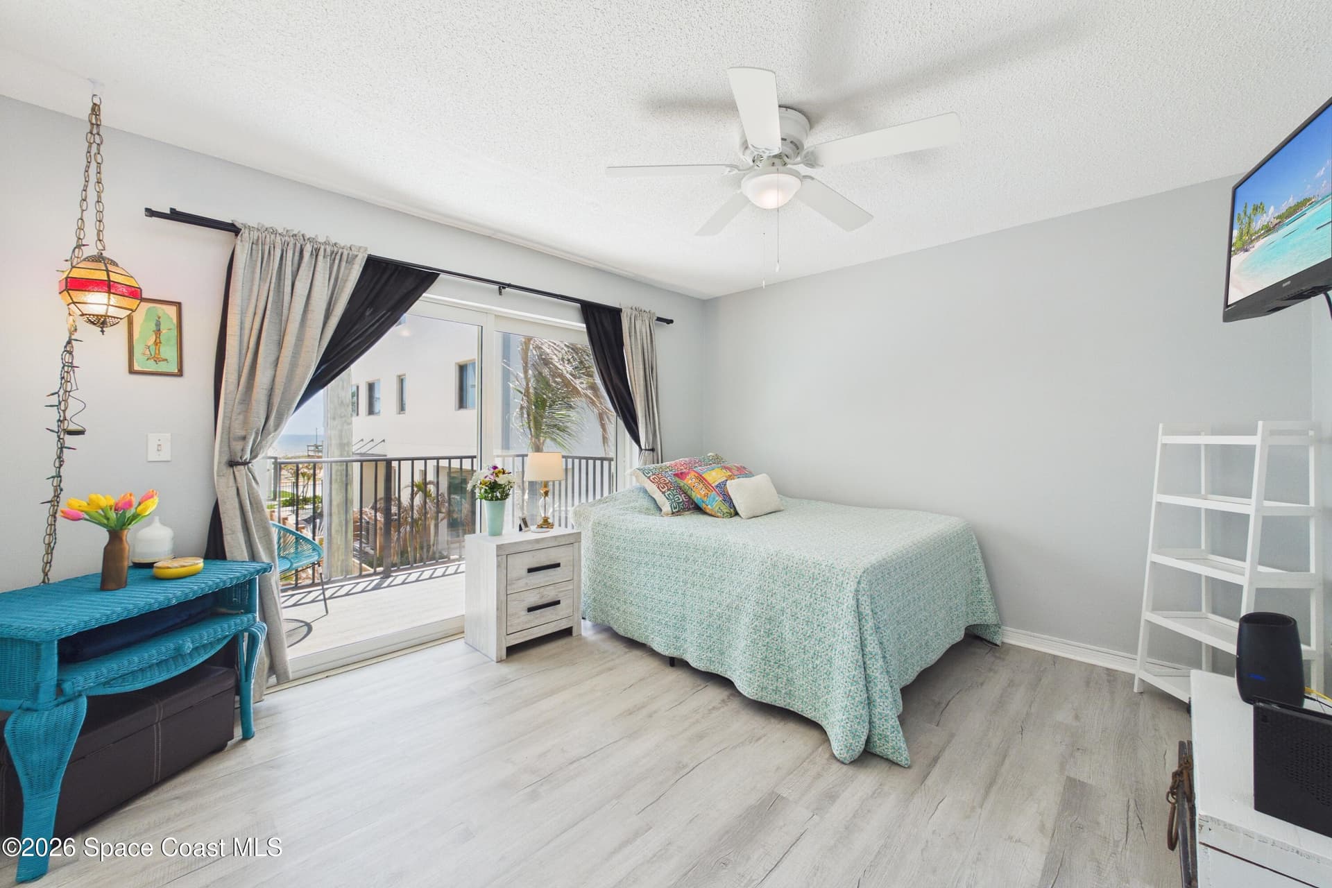 1011 S Miramar Avenue Unit 6 photo 6