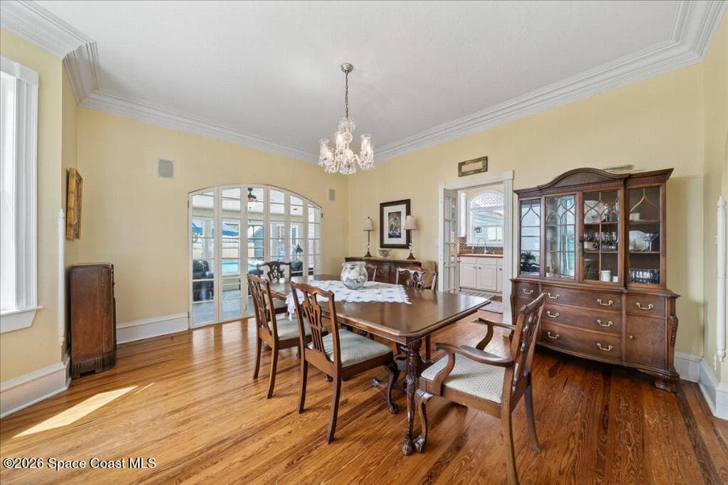 1110 Riverside Drive photo 10