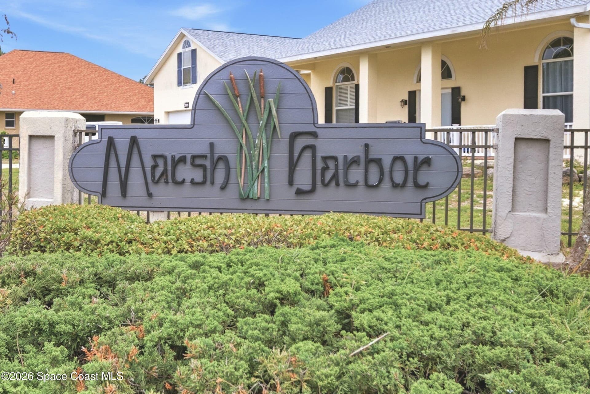2240 Marsh Harbor Avenue photo 2