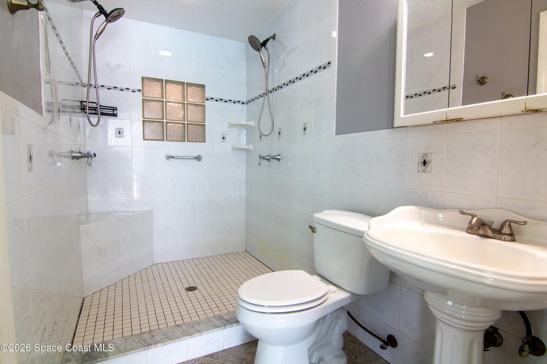 1592 Coral Street photo 20