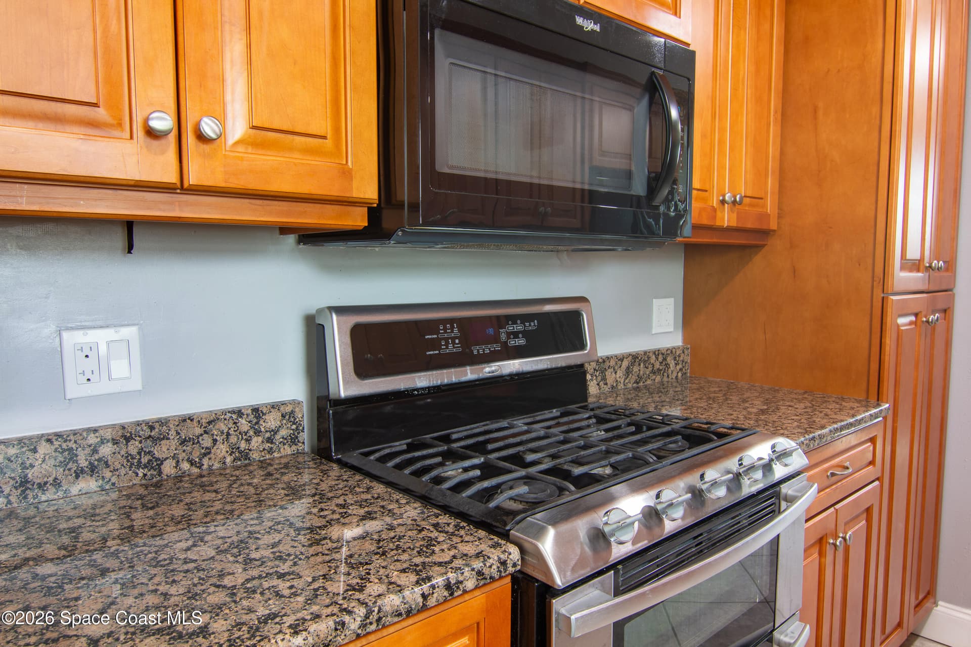 1592 Coral Street photo 8