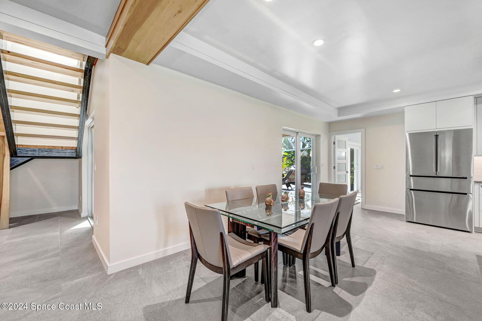 379 Hiawatha Way photo 10