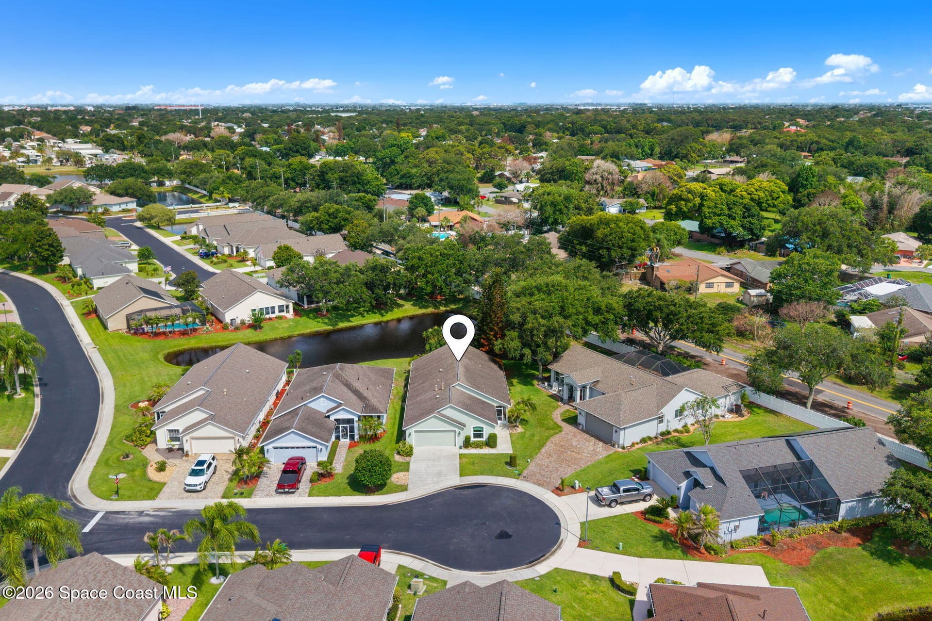 685 Naples Court photo 1