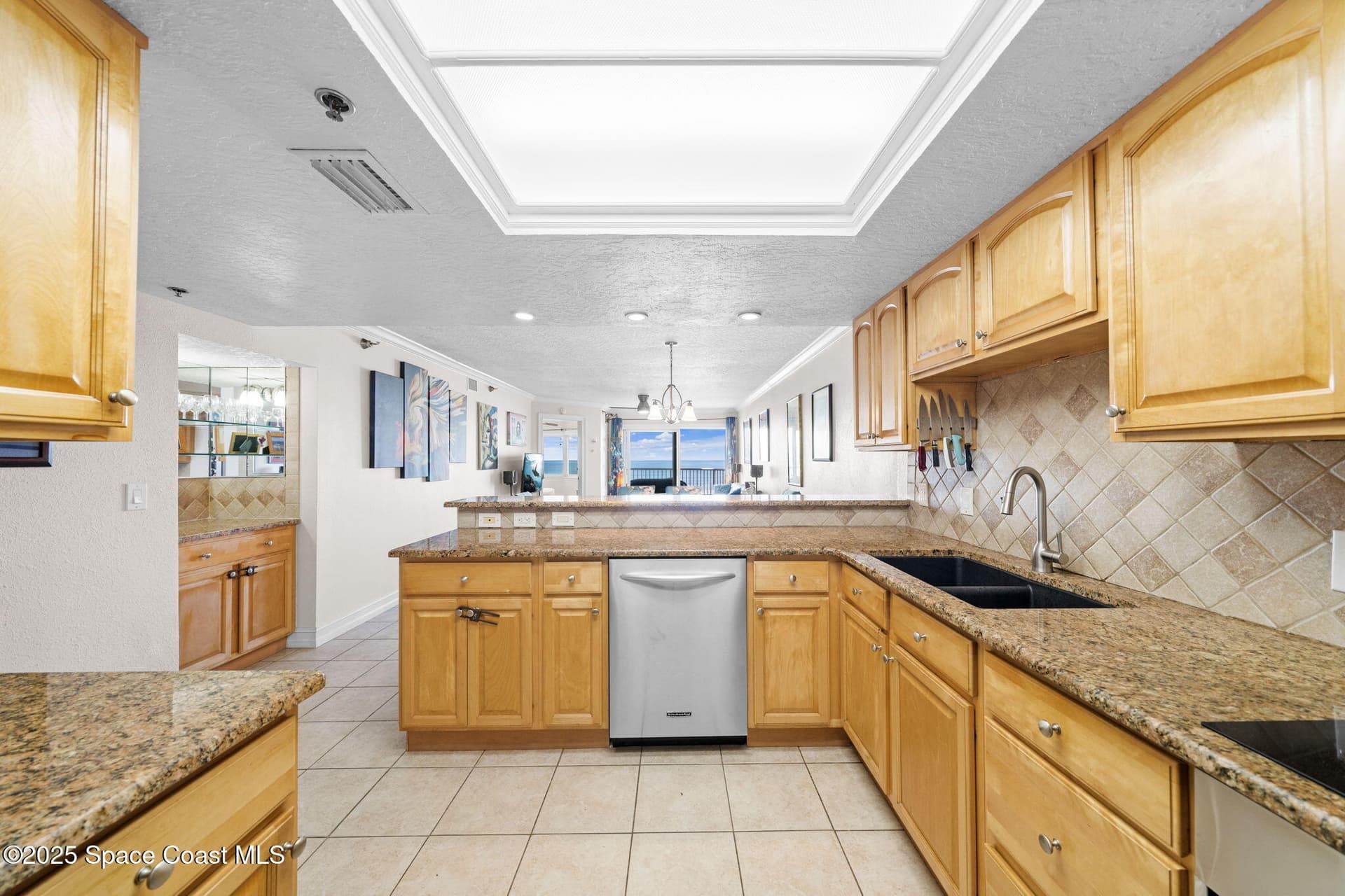3031 S Atlantic Avenue 302 photo 10