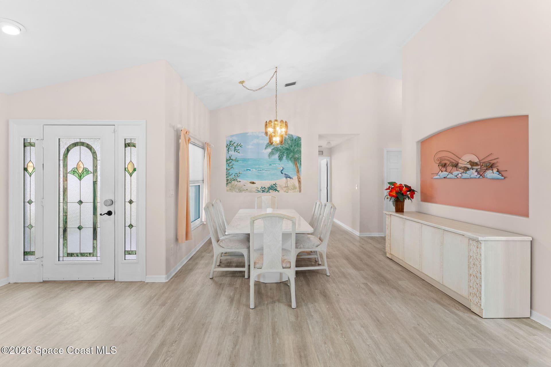 685 Naples Court photo 11