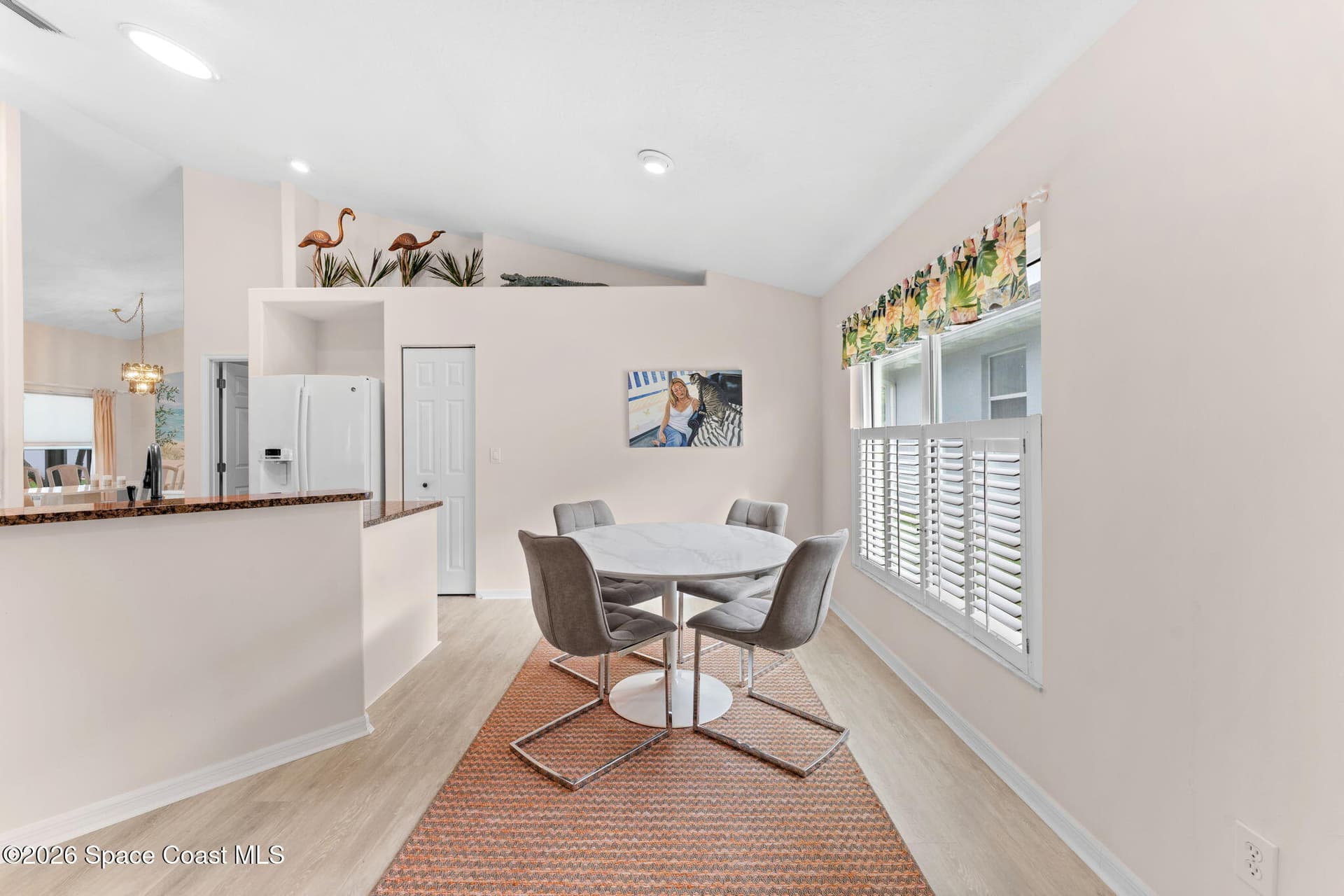 685 Naples Court photo 24
