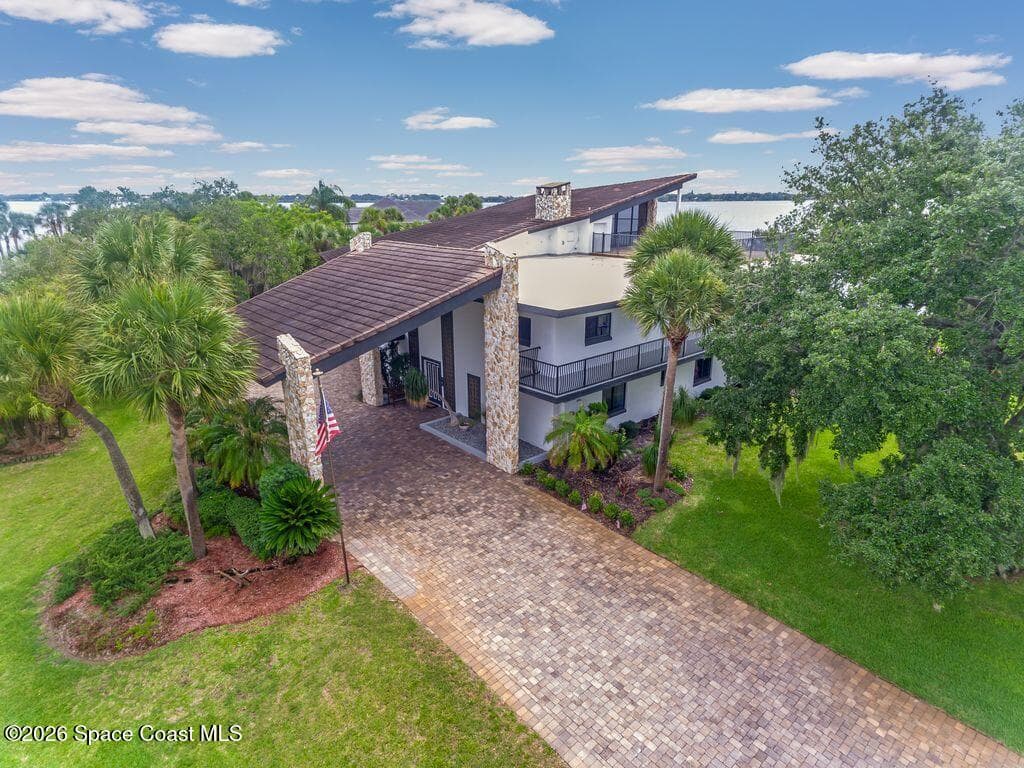 110 Barnacle Place photo 1