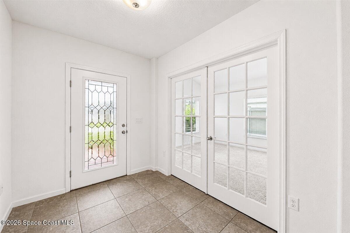 963 Musgrass Circle photo 7