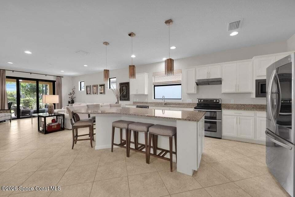 5040 Pendelton Square photo 5