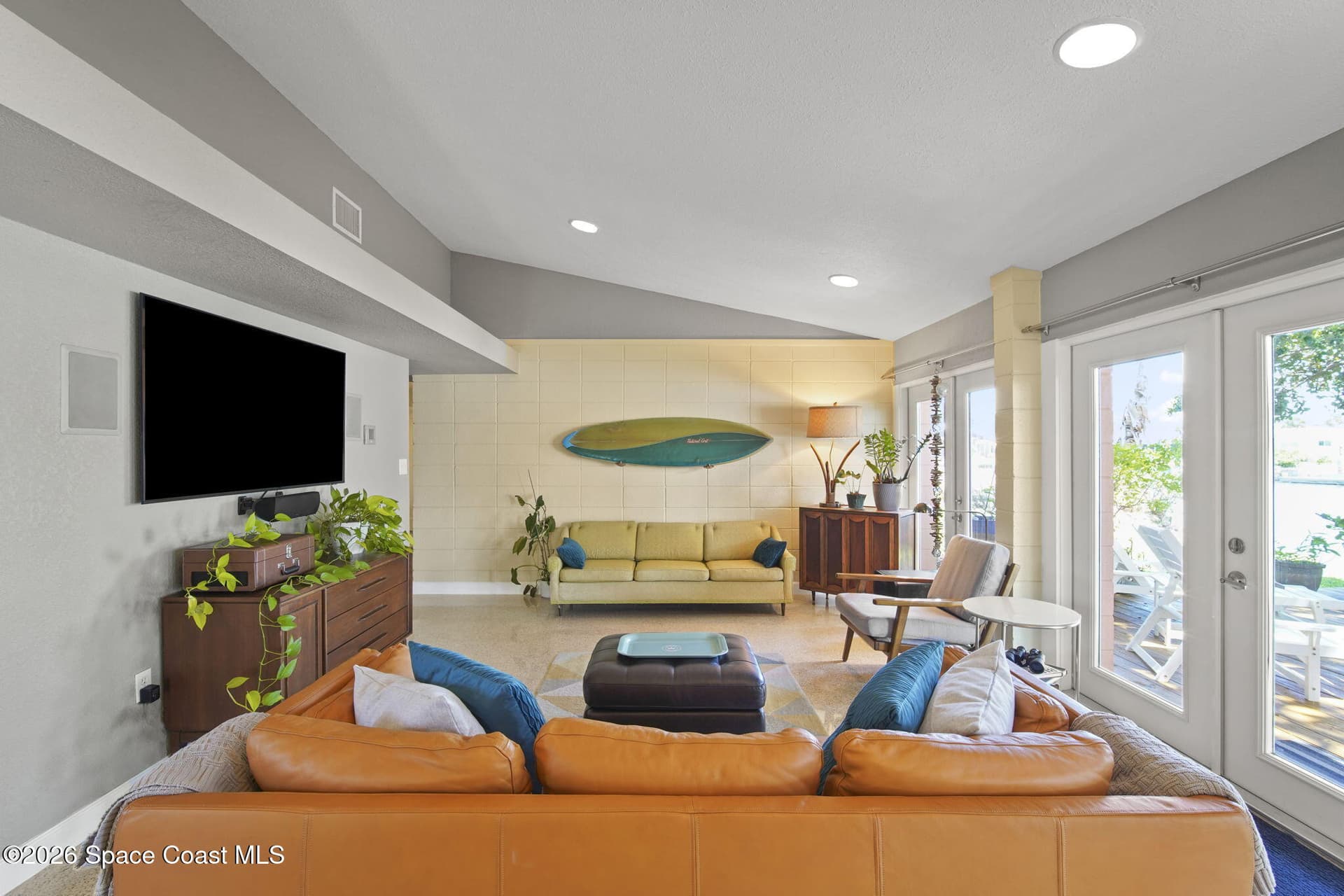 514 Cocoa Isles Boulevard photo 10
