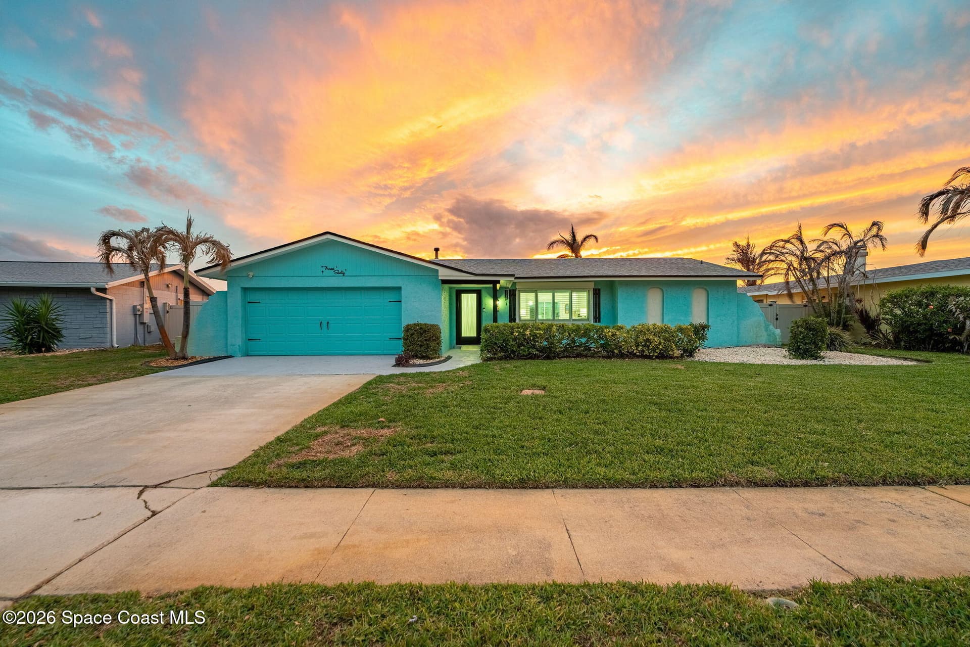 360 Diana Boulevard photo 5