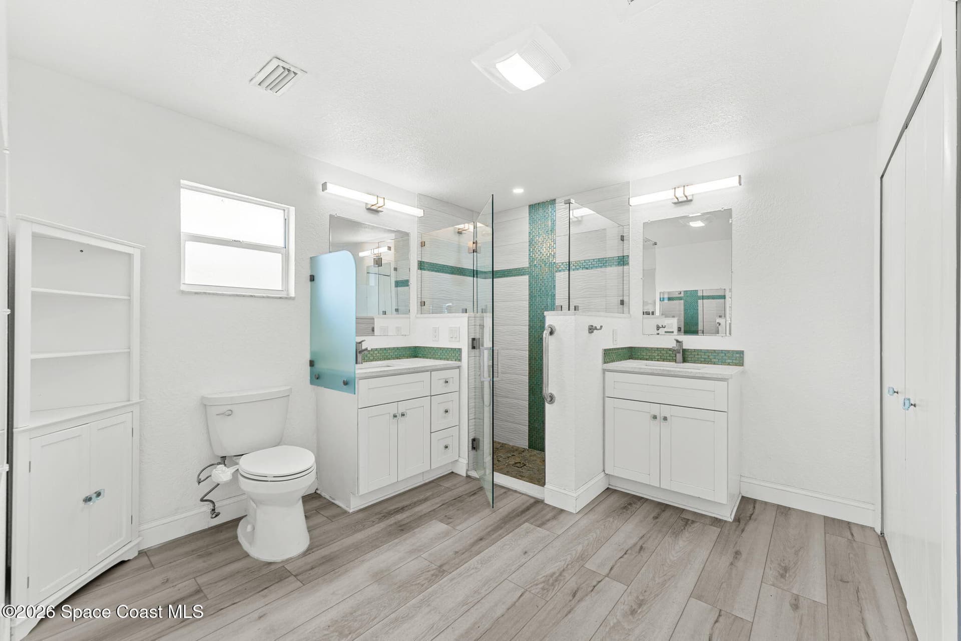 360 Diana Boulevard photo 19