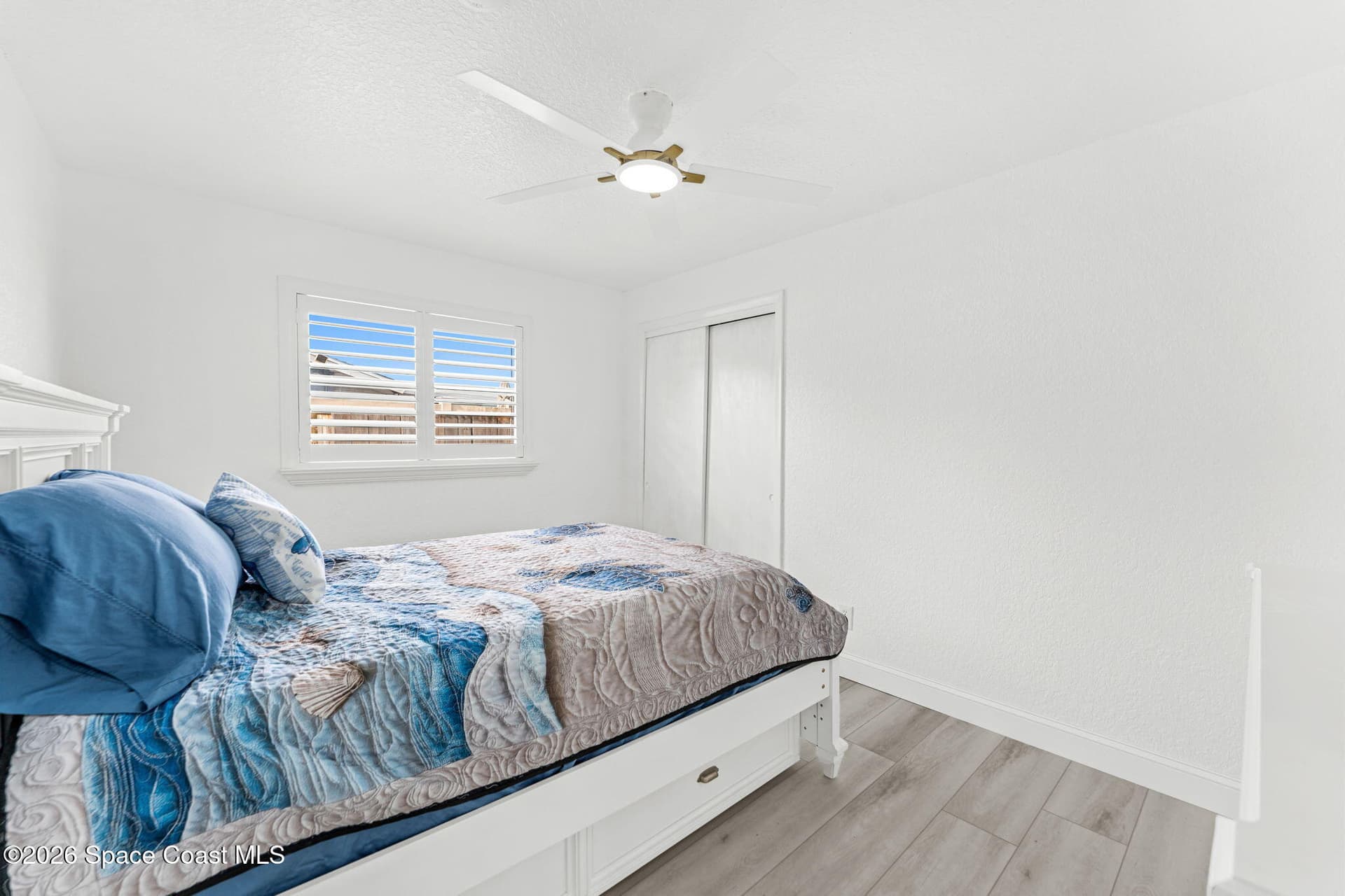 360 Diana Boulevard photo 23