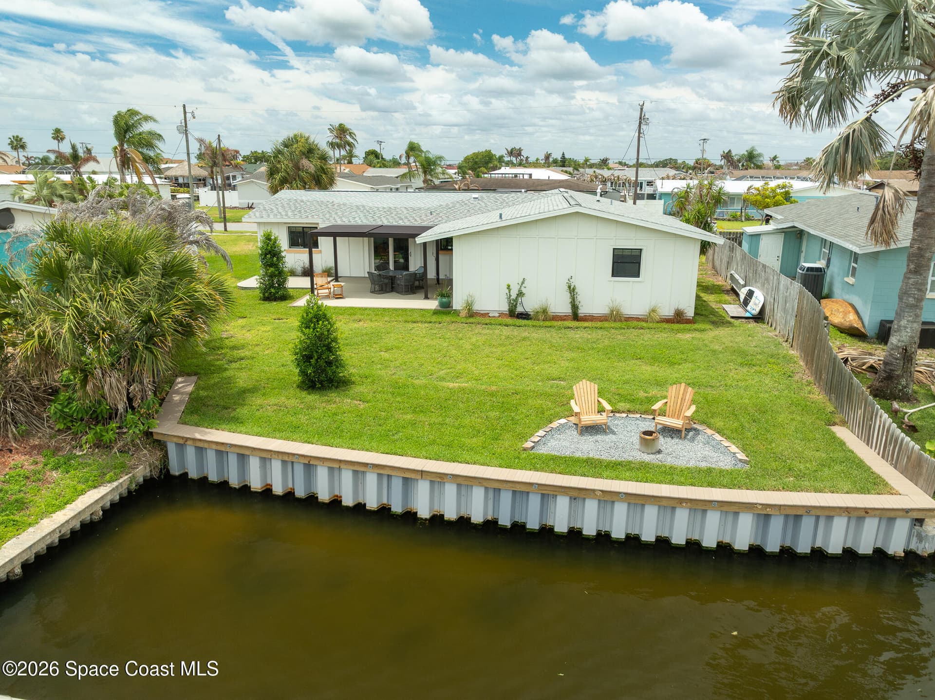 390 Ursa Avenue 2