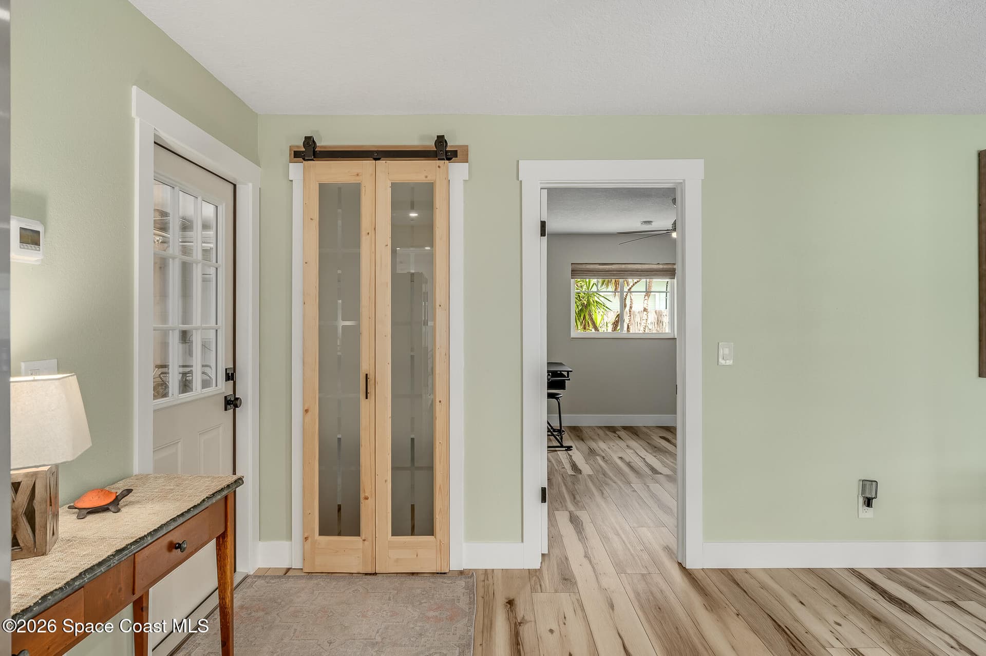 390 Ursa Avenue photo 11