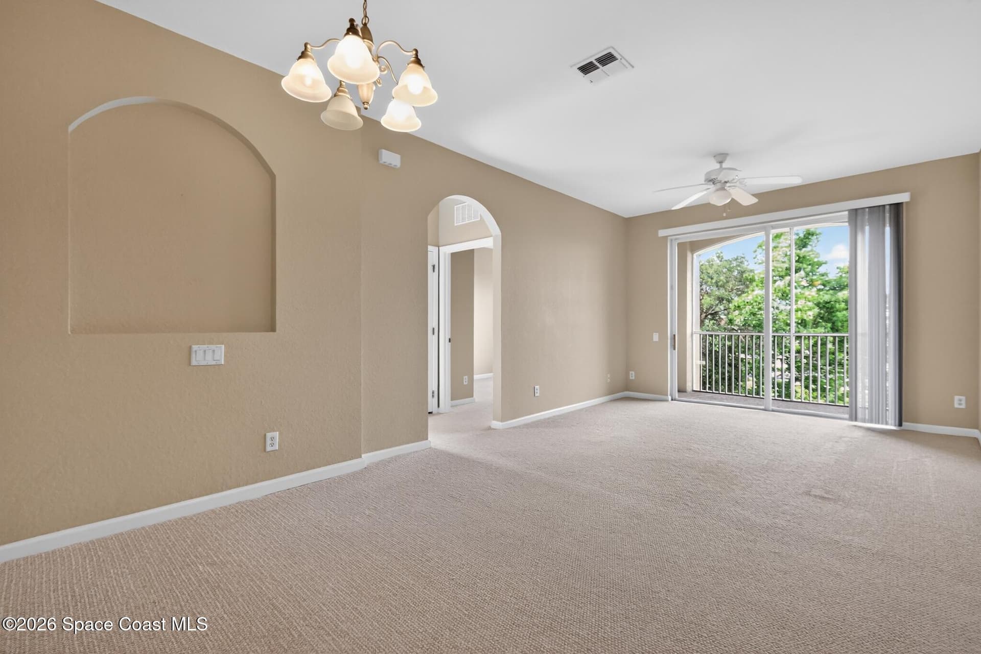 1626 Peregrine Circle 303 photo 6