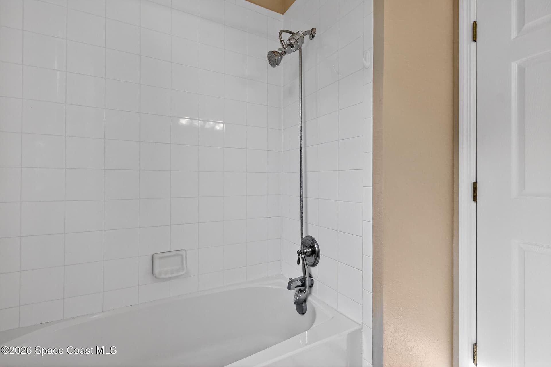1626 Peregrine Circle 303 photo 21