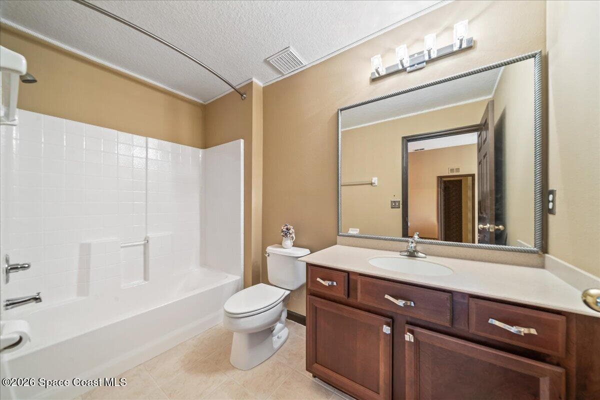 4066 Meander Place 206 photo 14