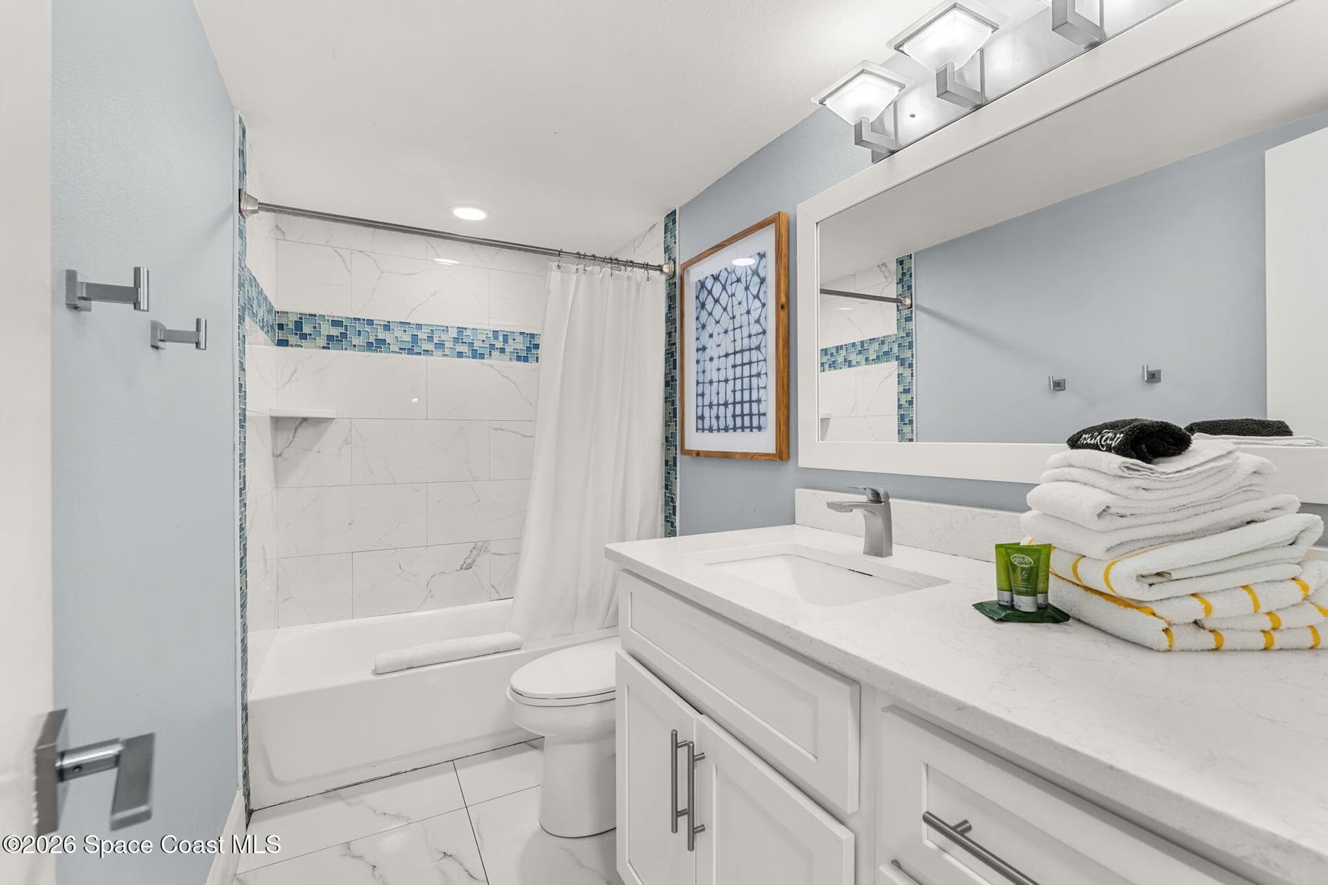 7520 Ridgewood Avenue 104 photo 22