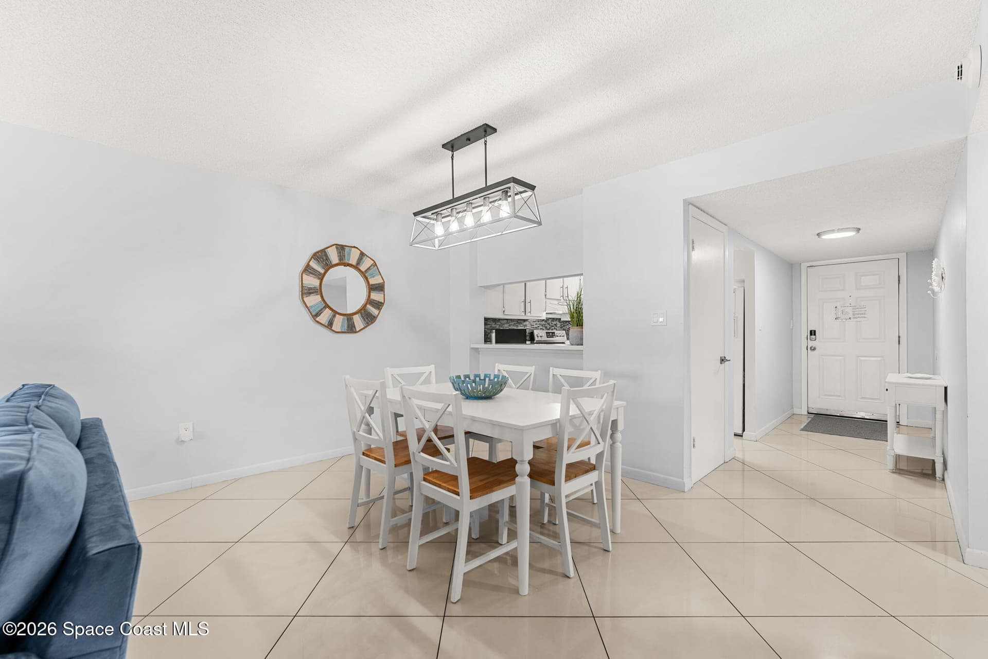 7520 Ridgewood Avenue 104 photo 5