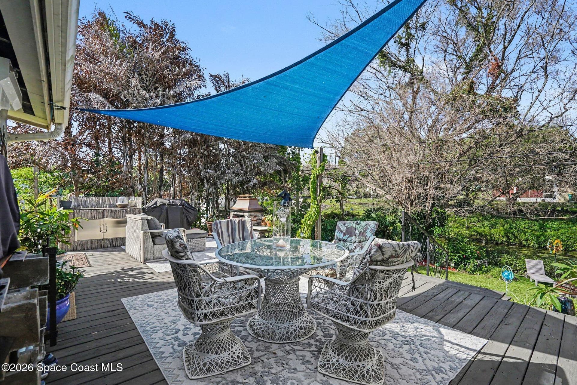 427 Lynn Avenue photo 6