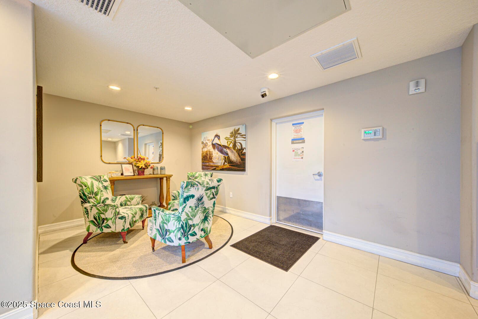 1805 Riverside Drive 504 photo 4