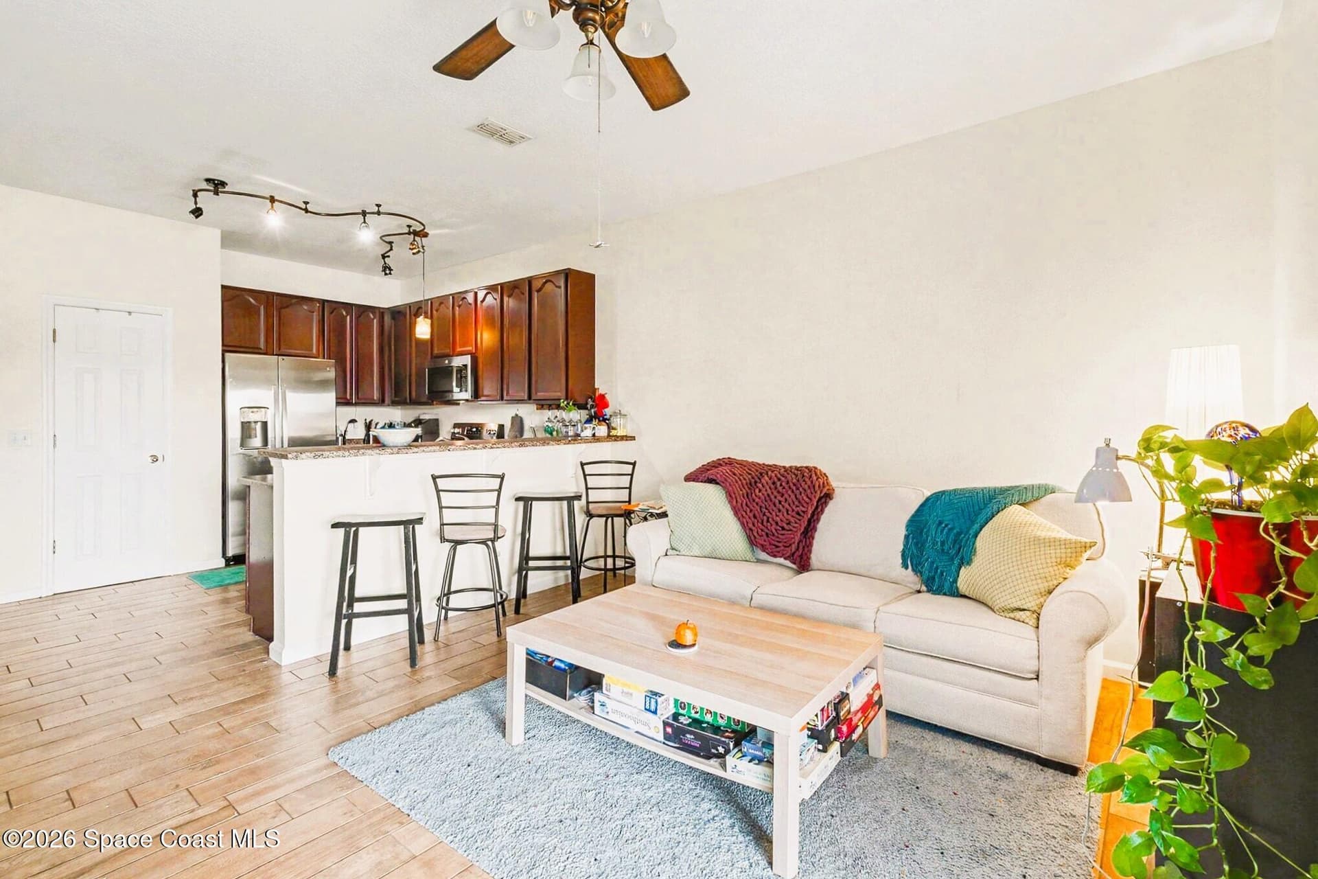2770 Revolution Street 103 photo 10