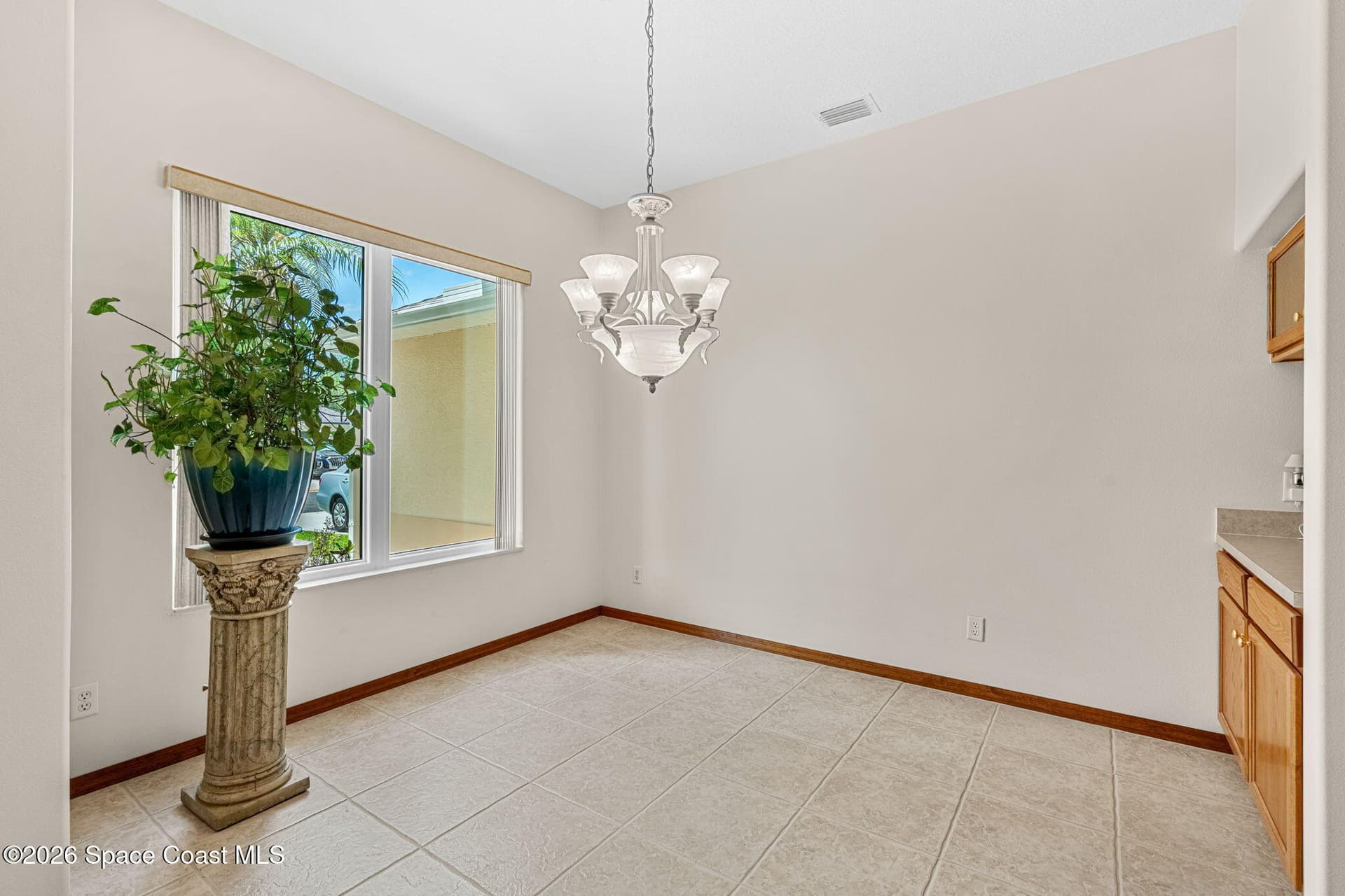 940 Gardenbrook Court SE photo 14