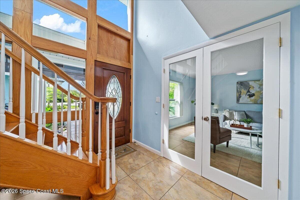 401 Bridgetown Court photo 16