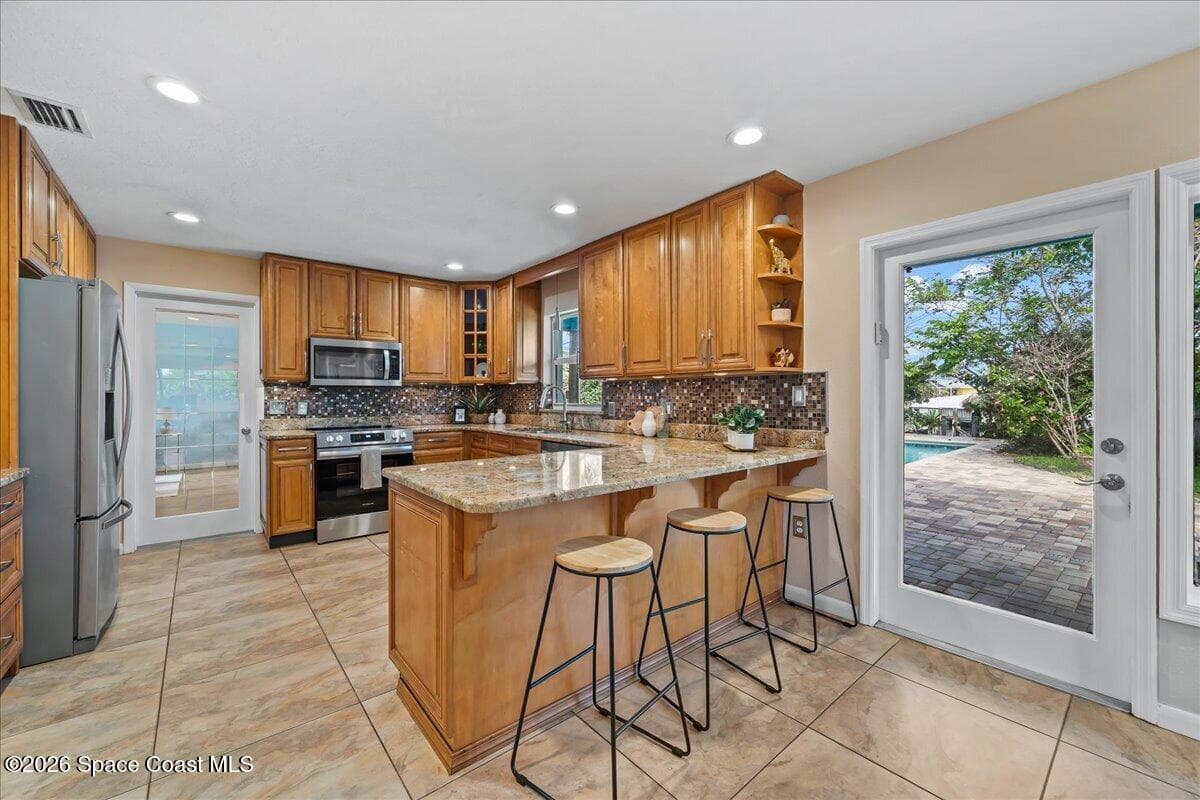 401 Bridgetown Court photo 25