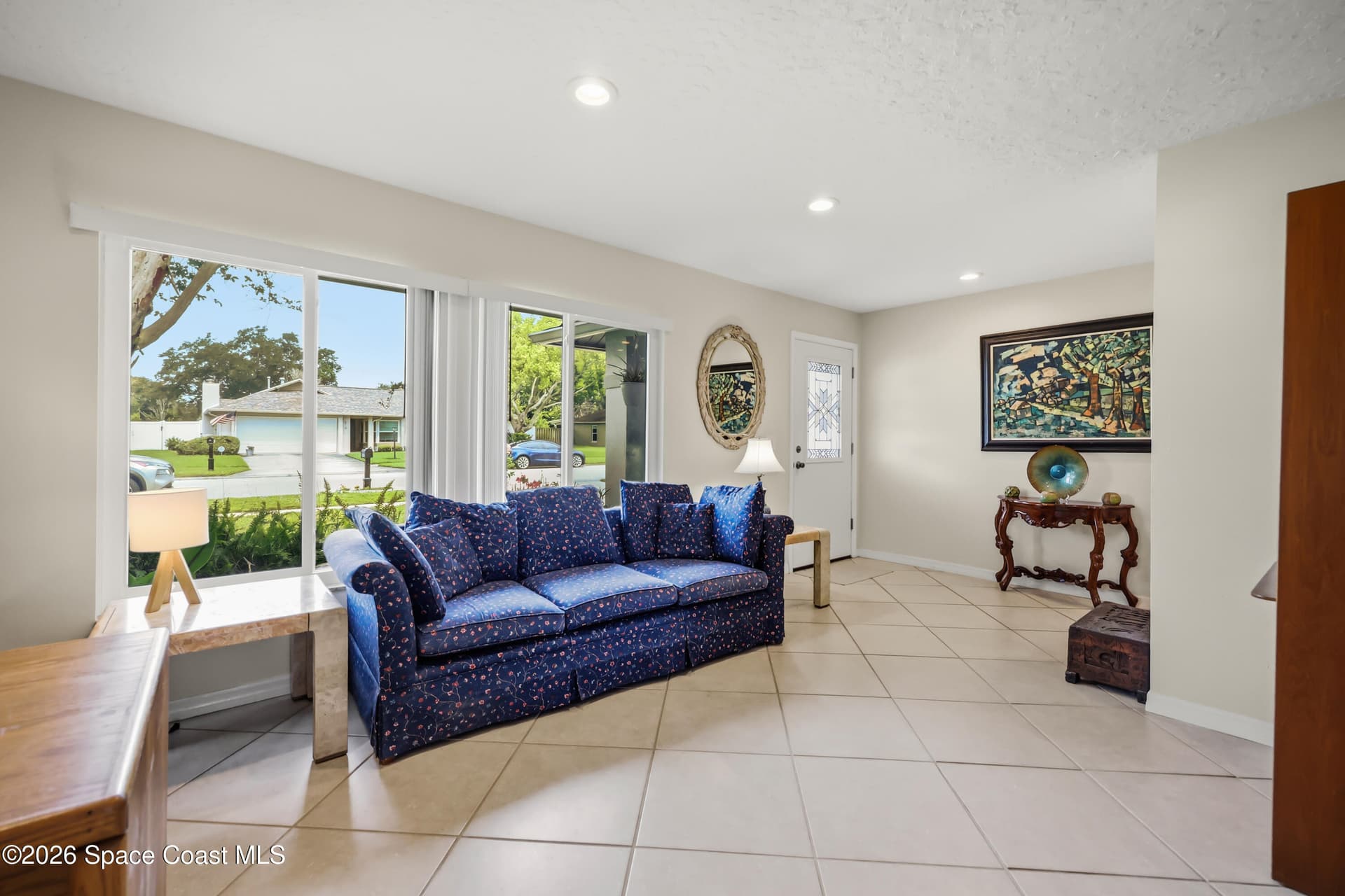 2427 Nobility Avenue photo 8
