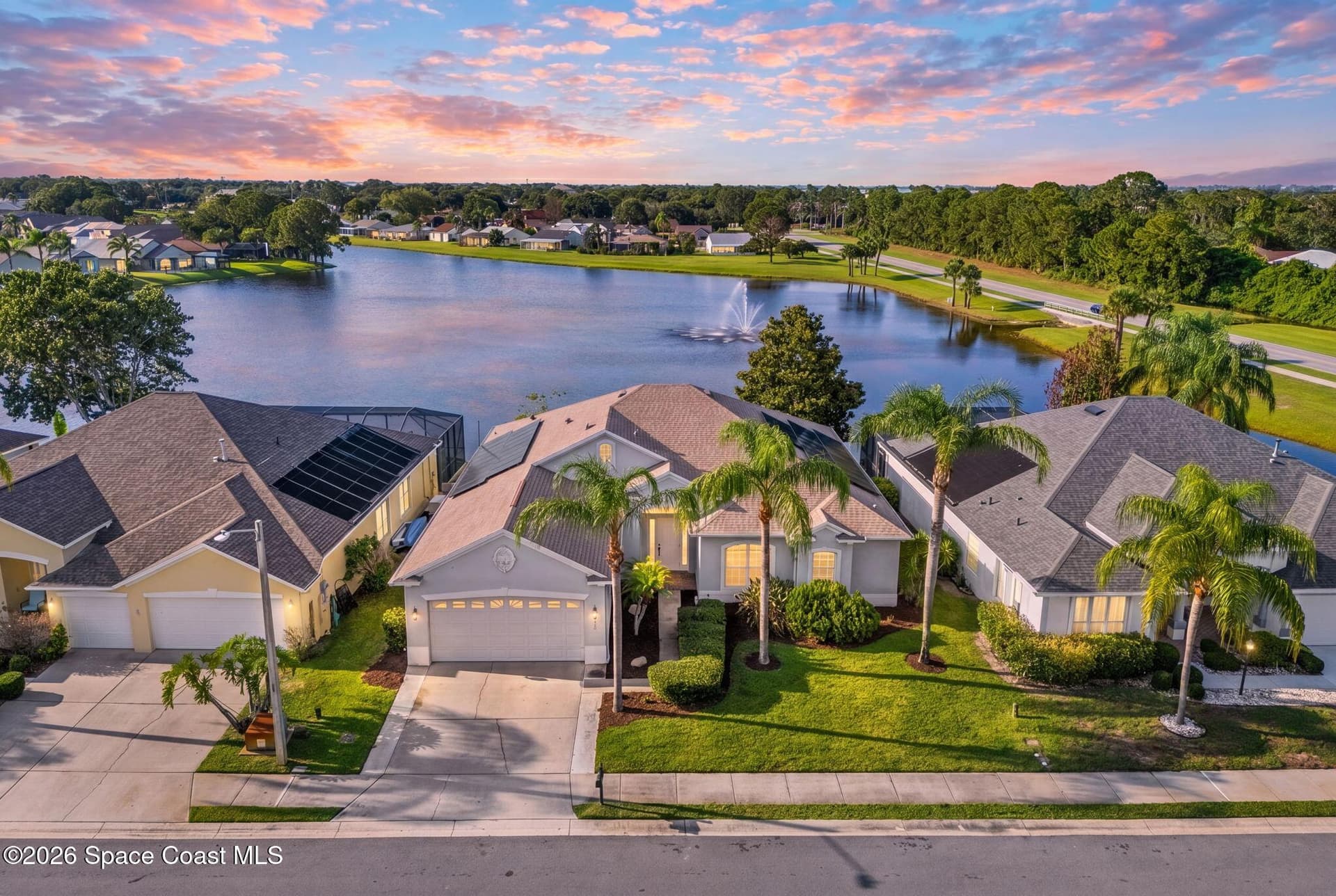 812 Coral Springs Street photo 2
