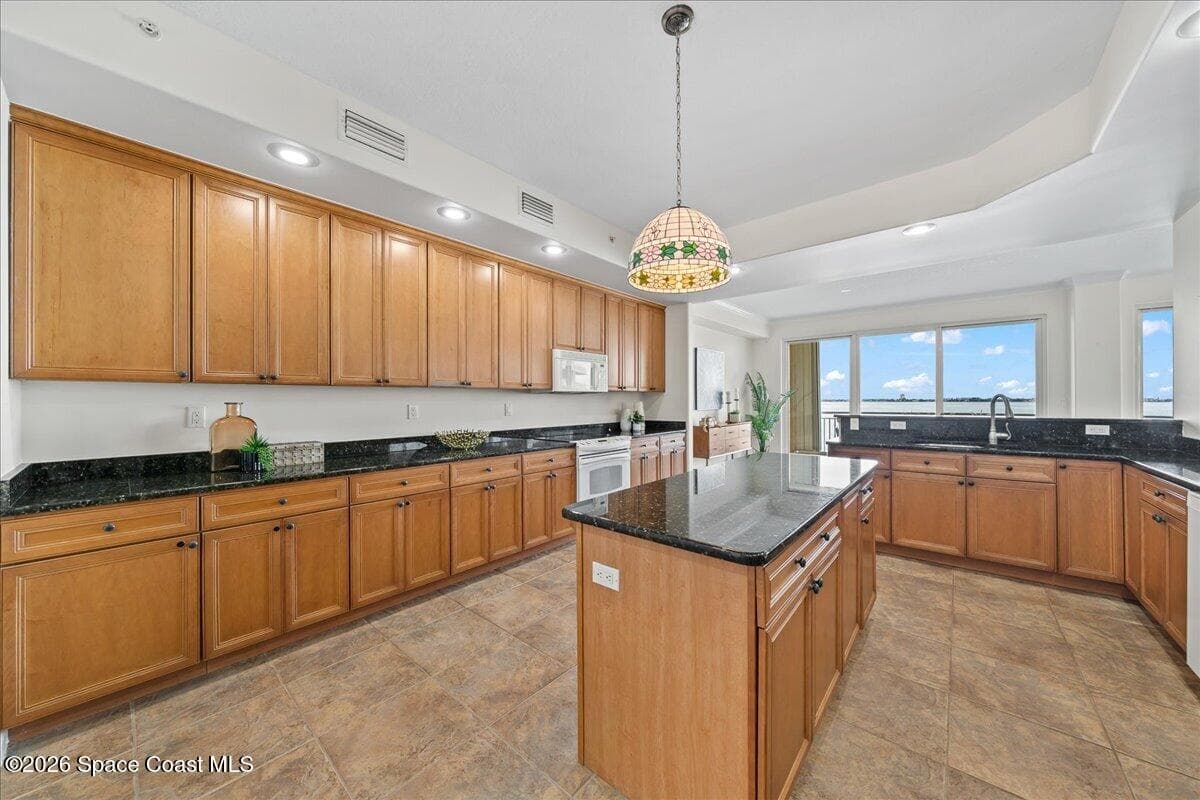 4955 Dixie Highway NE 505 photo 8