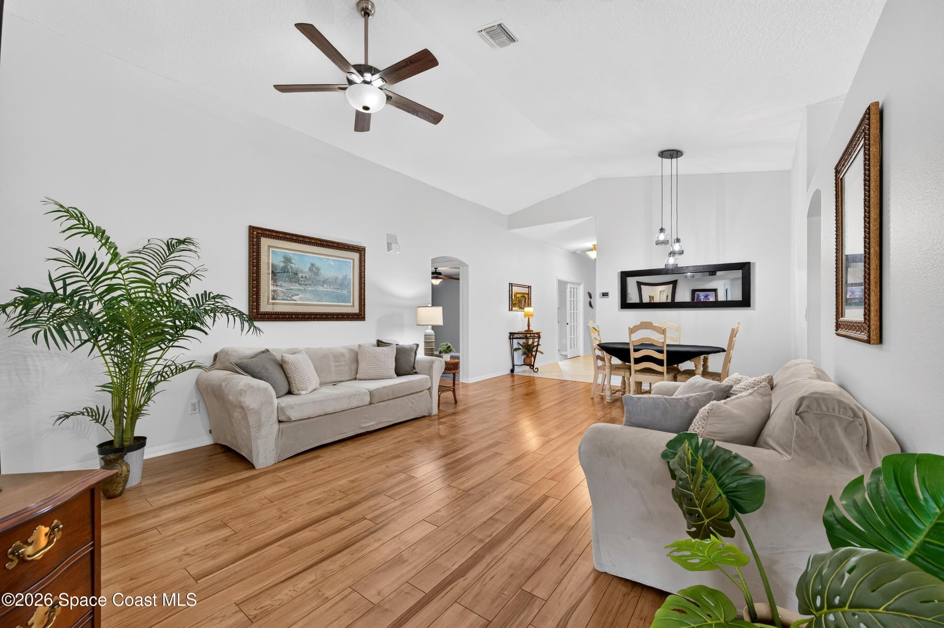 2336 Deercroft Drive photo 2