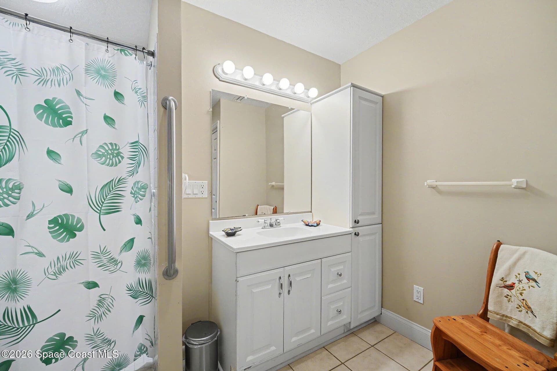 1370 Mercury Street photo 24