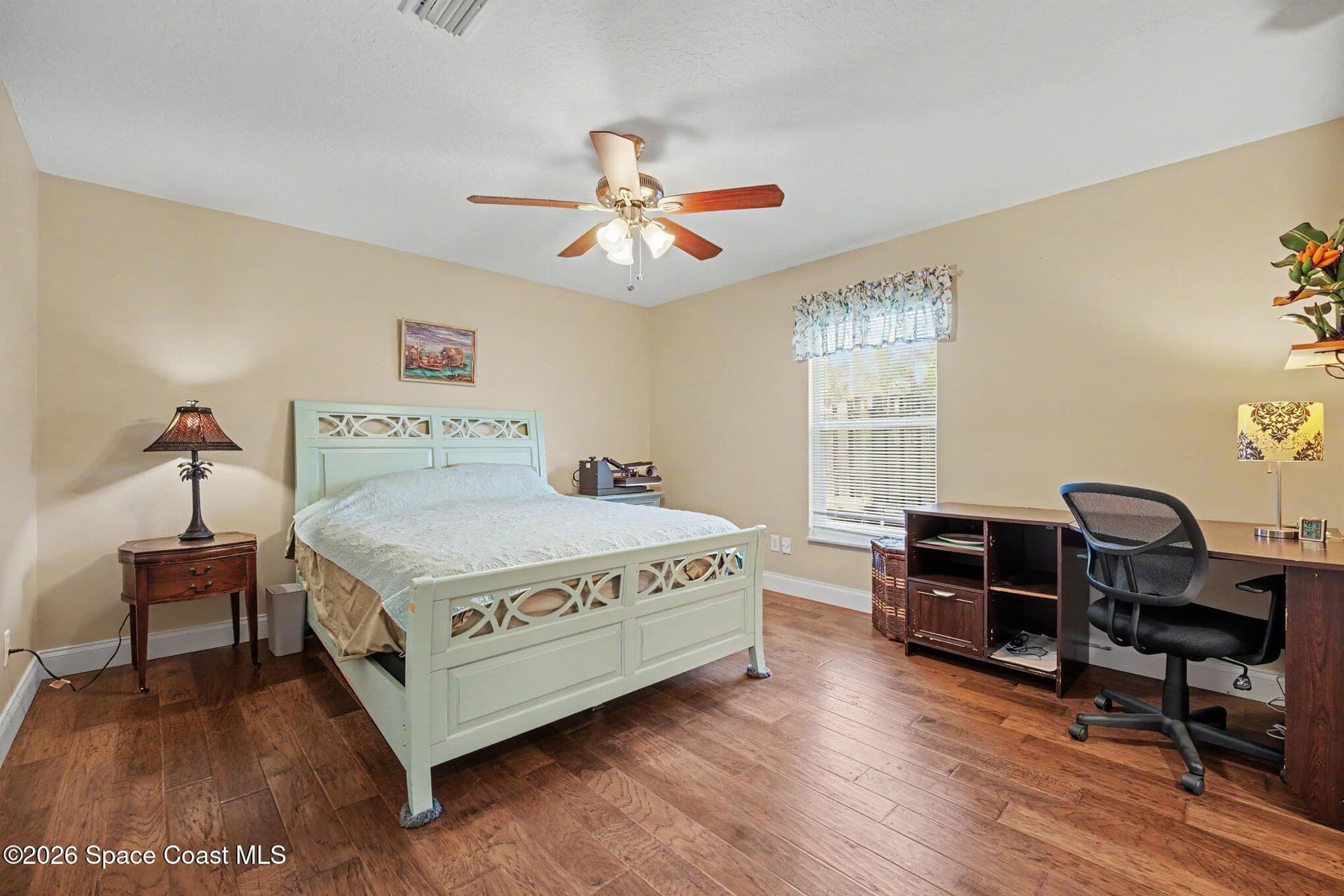 1370 Mercury Street photo 25