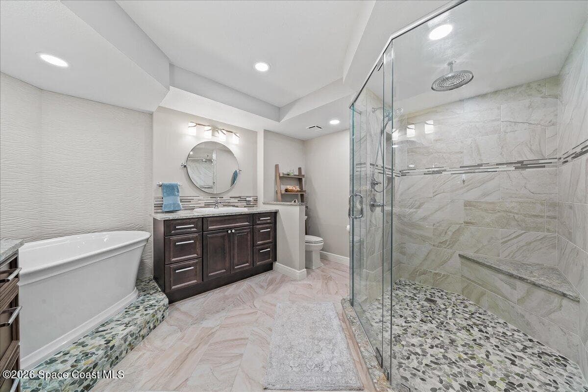 7415 Aquarina Beach Drive 604 photo 19