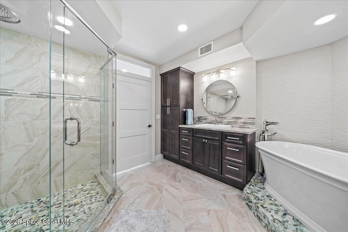 7415 Aquarina Beach Drive 604 photo 20