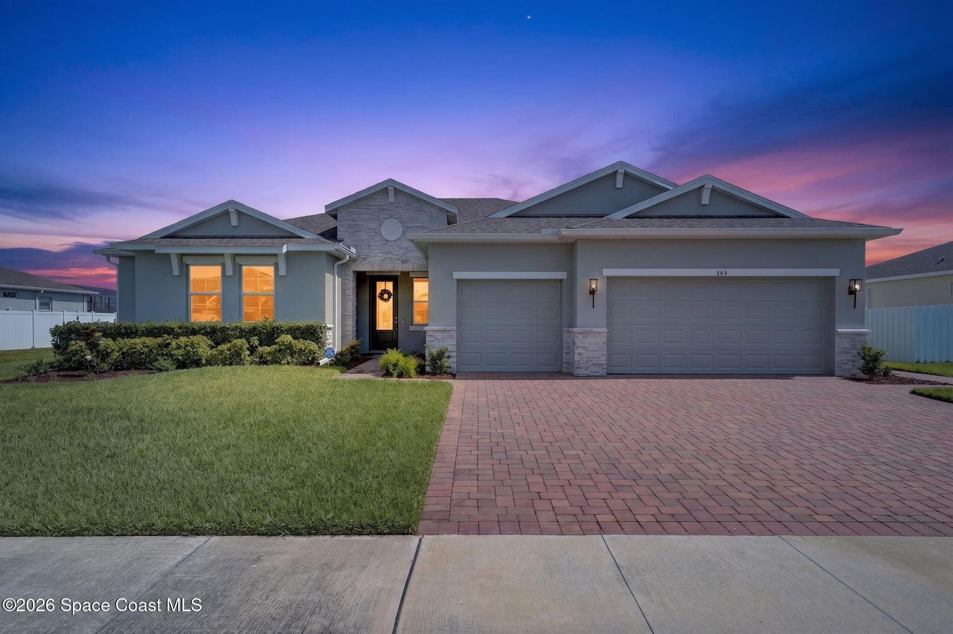 345 Loymer Circle photo 1