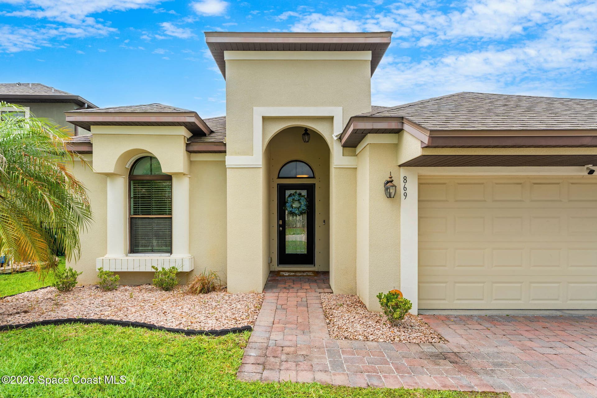 869 Fiddleleaf Circle photo 1