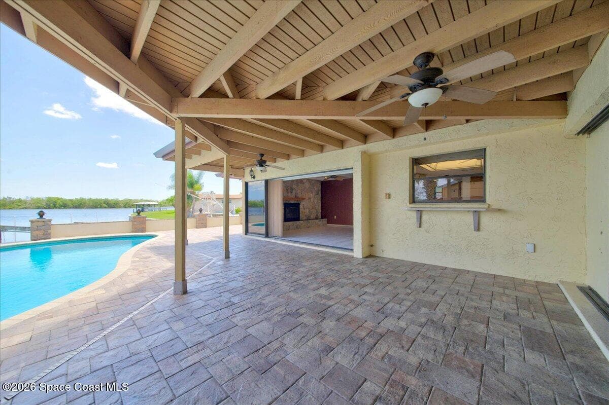 2530 Sykes Creek Drive photo 24