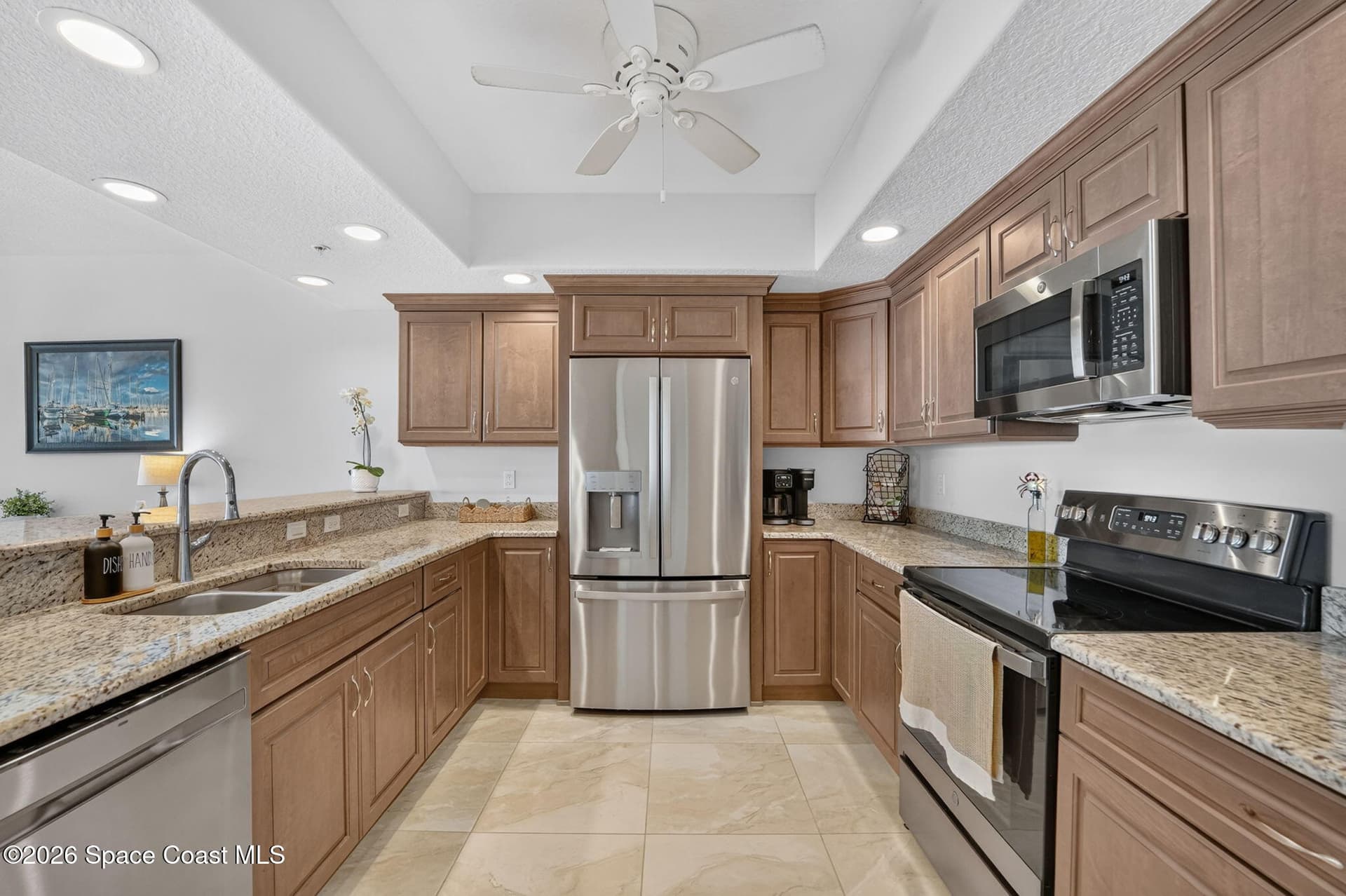 1825 Riverside Drive 502 photo 7