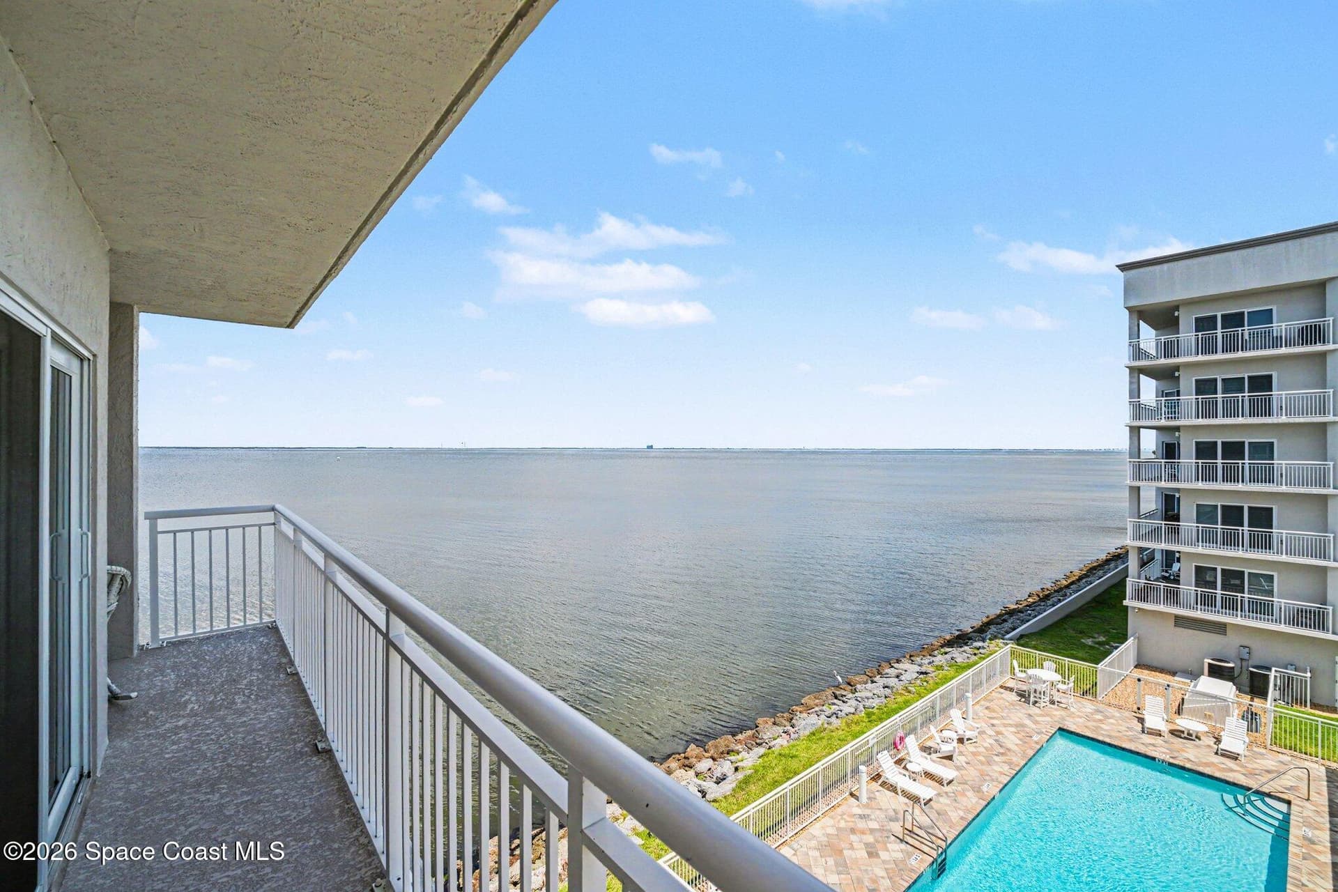 1805 Riverside Drive 410 photo 18